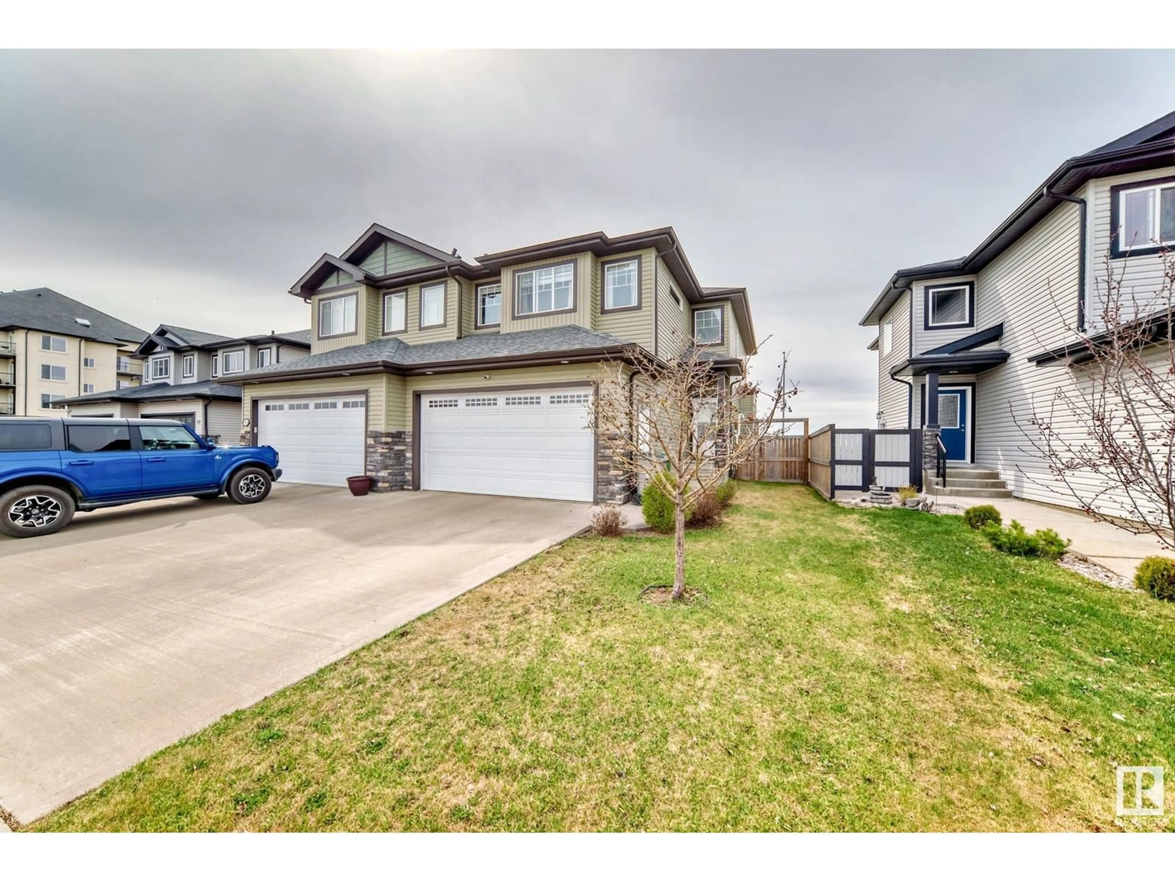 A pic from outside/outdoor area/front of a property/back of a property/a pic from drone, street for 3108 67 ST, Beaumont Alberta T4X0W7