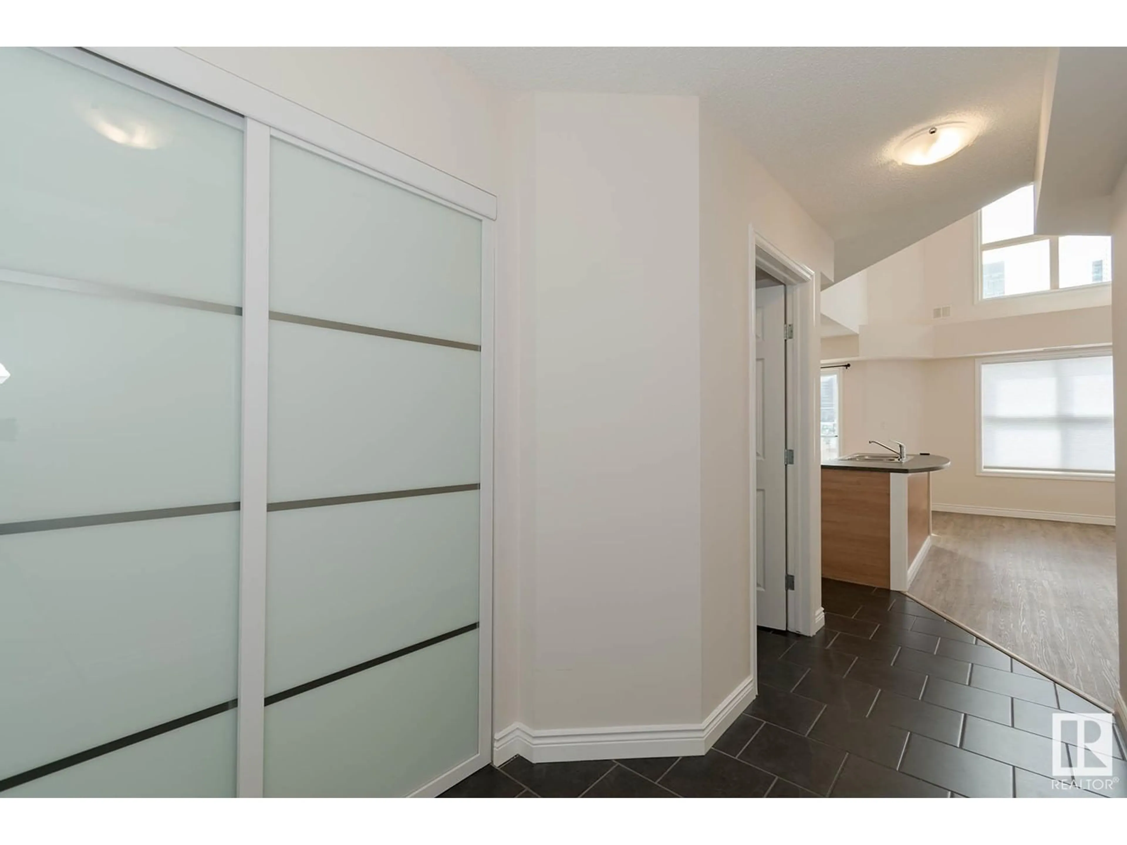 Unknown for 416 - 10118 106 AV, Edmonton Alberta T5H0B8