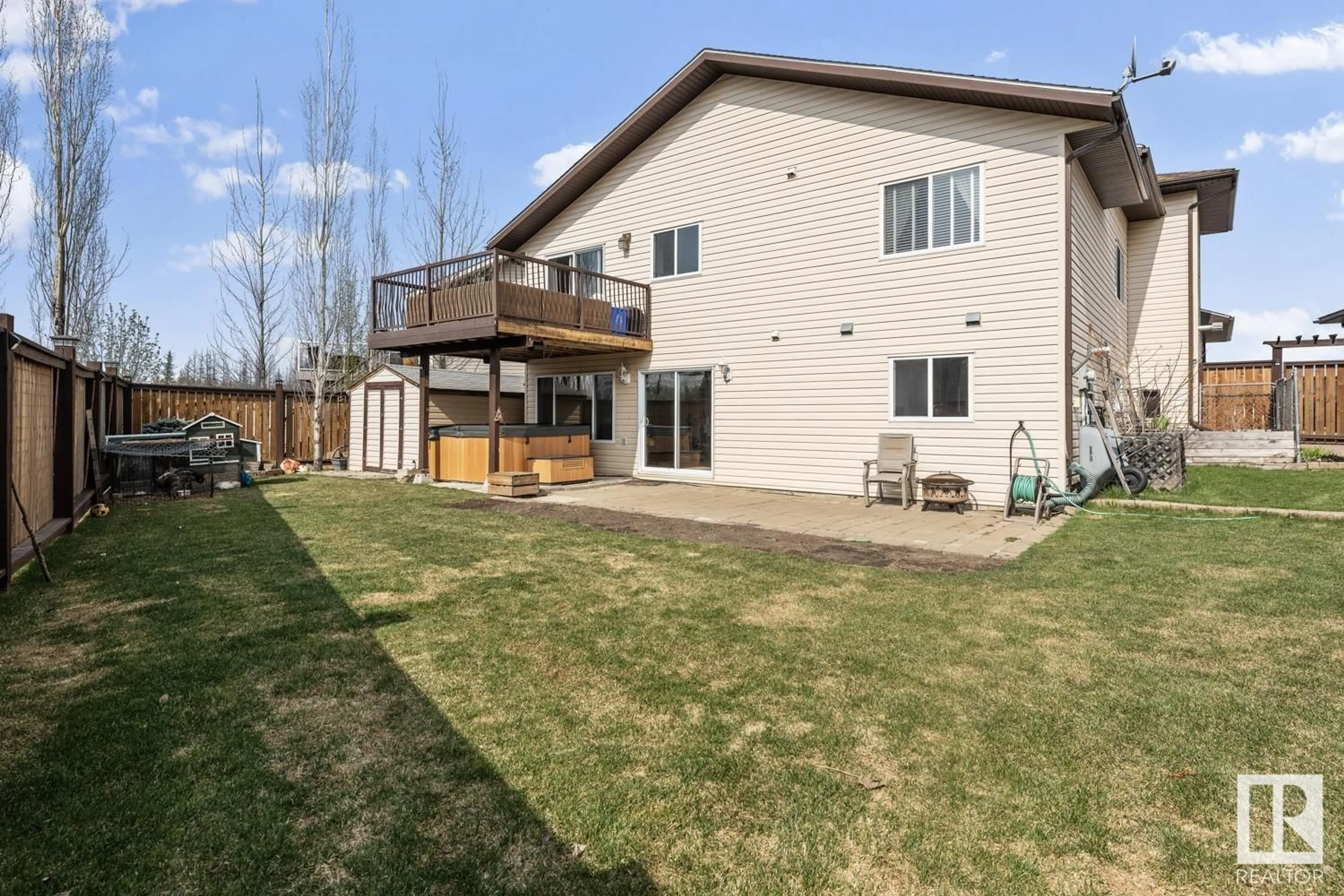 Patio, unknown for 6117 54 AV, Cold Lake Alberta T9M2C8