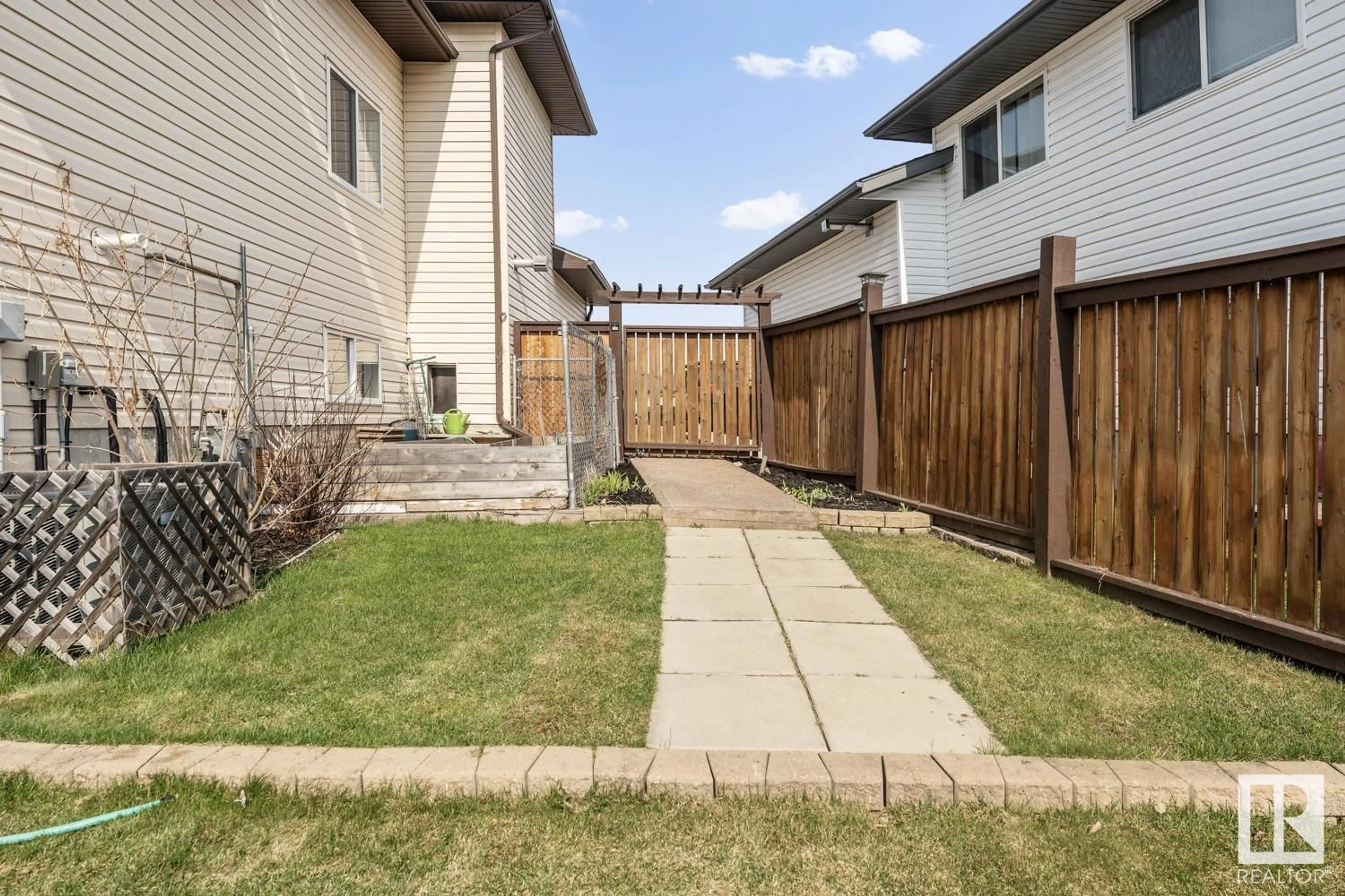 Patio, street for 6117 54 AV, Cold Lake Alberta T9M2C8