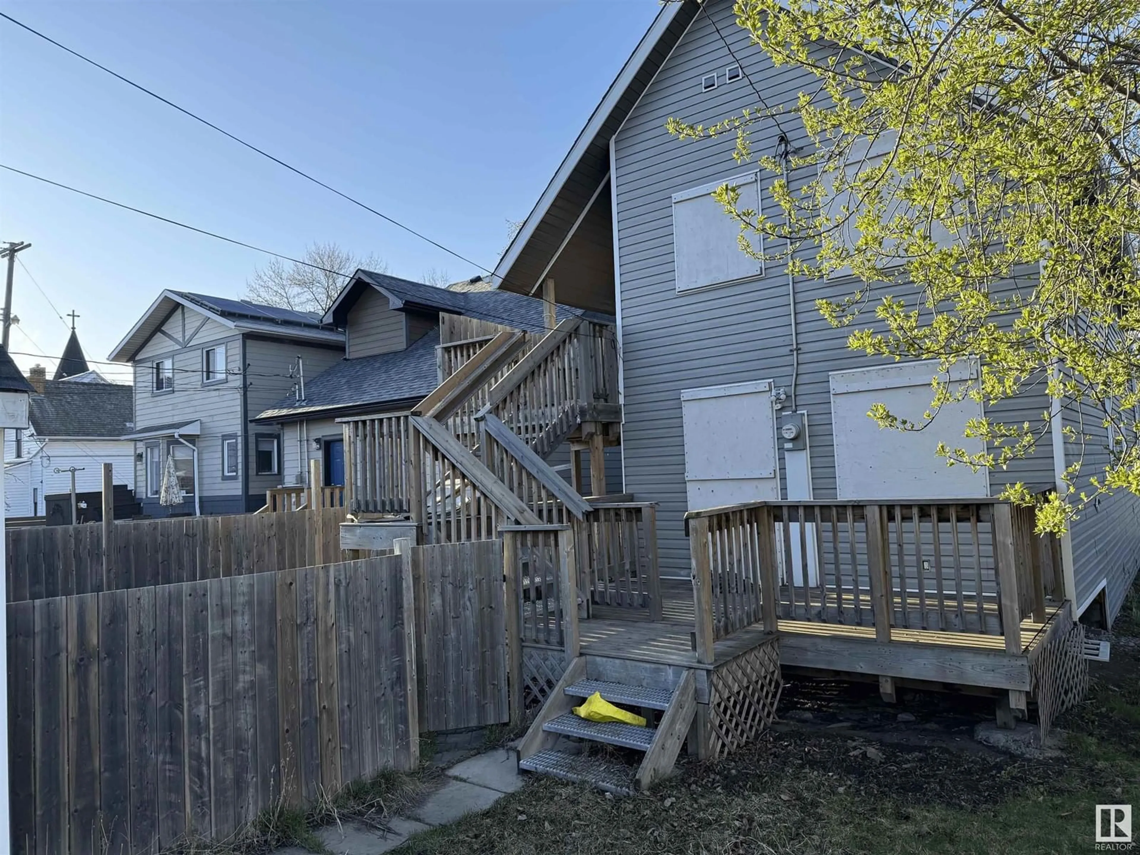 A pic from outside/outdoor area/front of a property/back of a property/a pic from drone, street for NW - 9620 110 AV, Edmonton Alberta T5H1H5