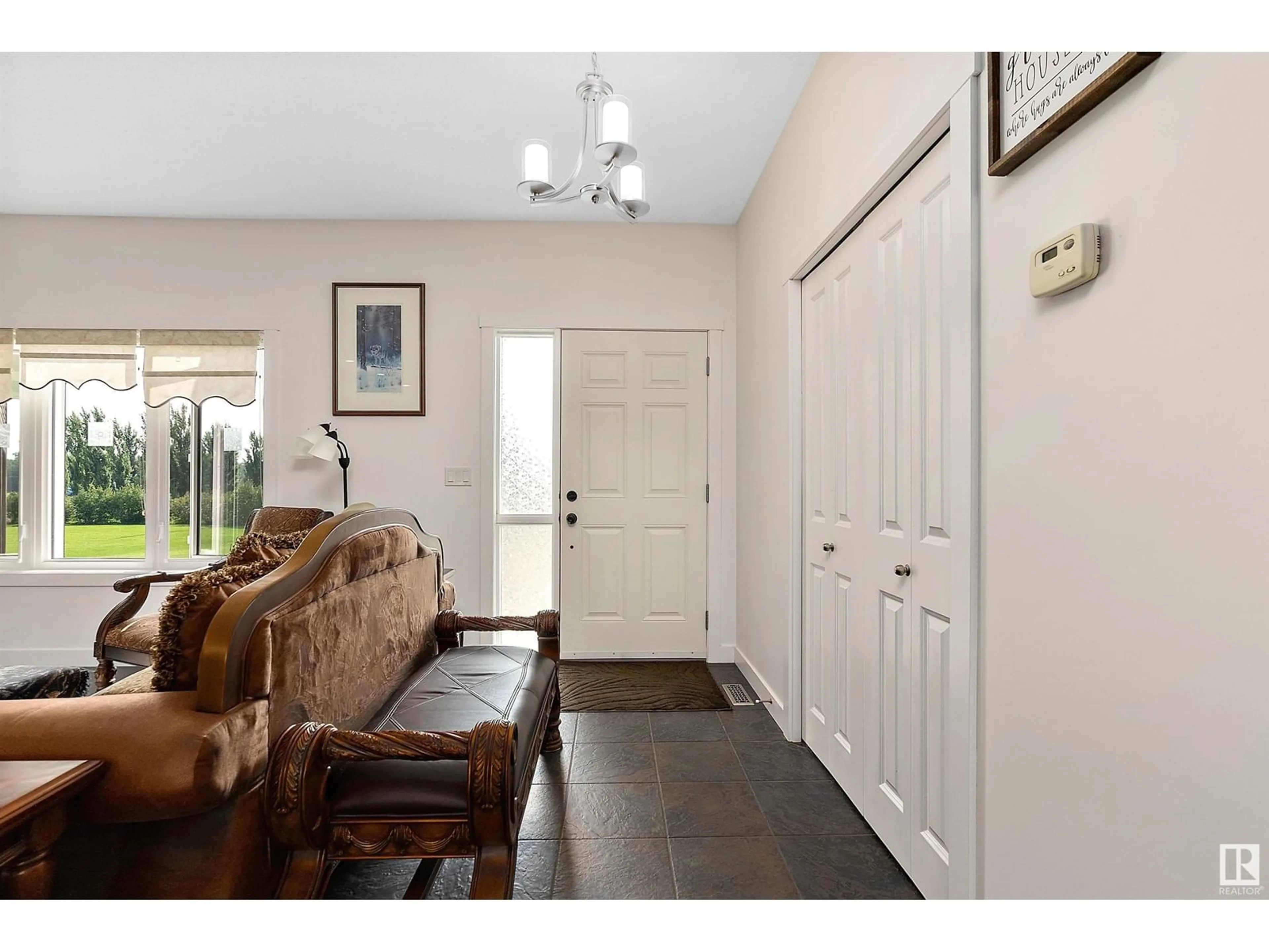 Indoor entryway for 310 21539 TWP 503, Rural Leduc County Alberta T0B3M2