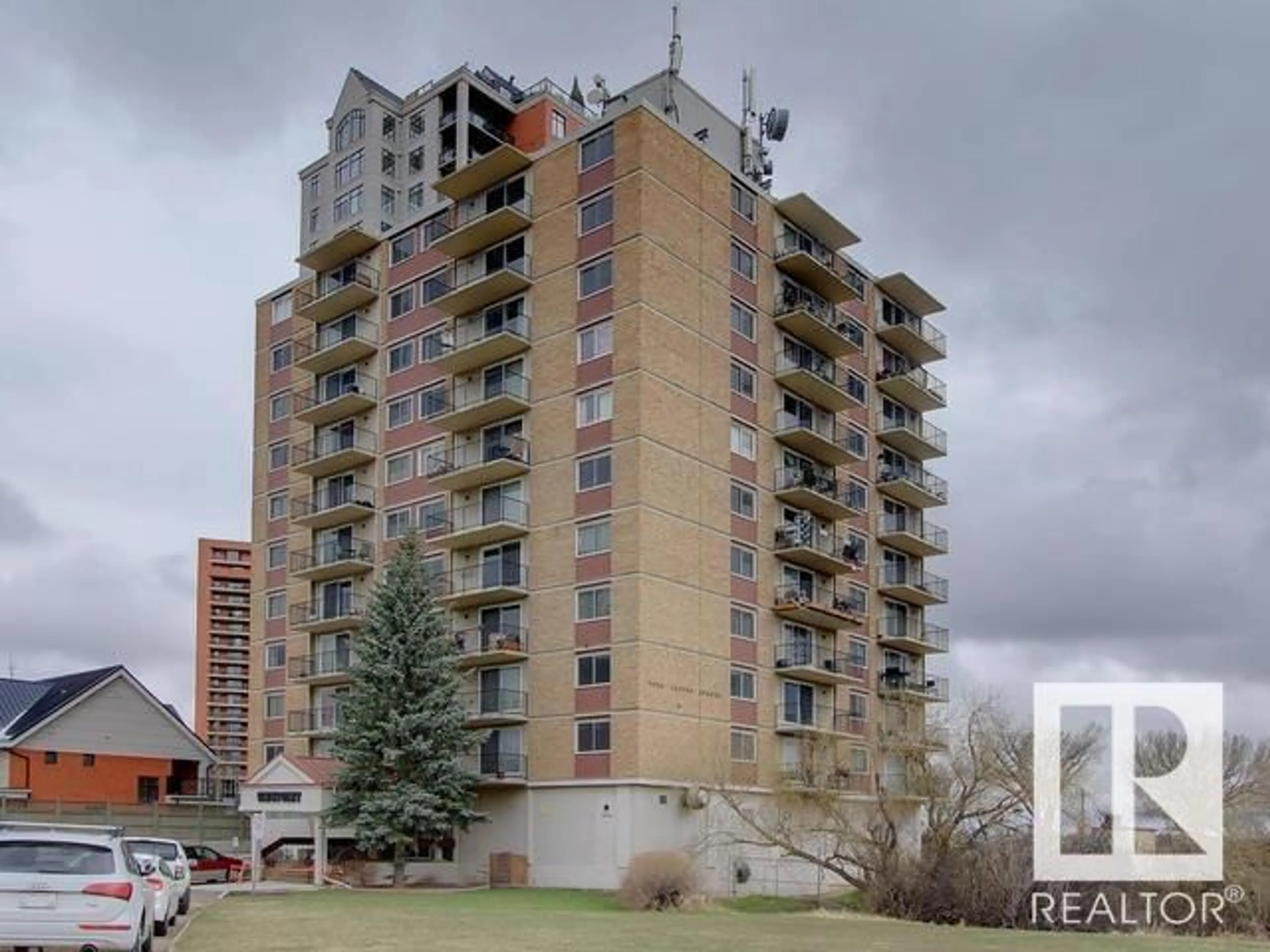 A pic from outside/outdoor area/front of a property/back of a property/a pic from drone, building for #504 - 9028 JASPER AV, Edmonton Alberta T5H3Y6