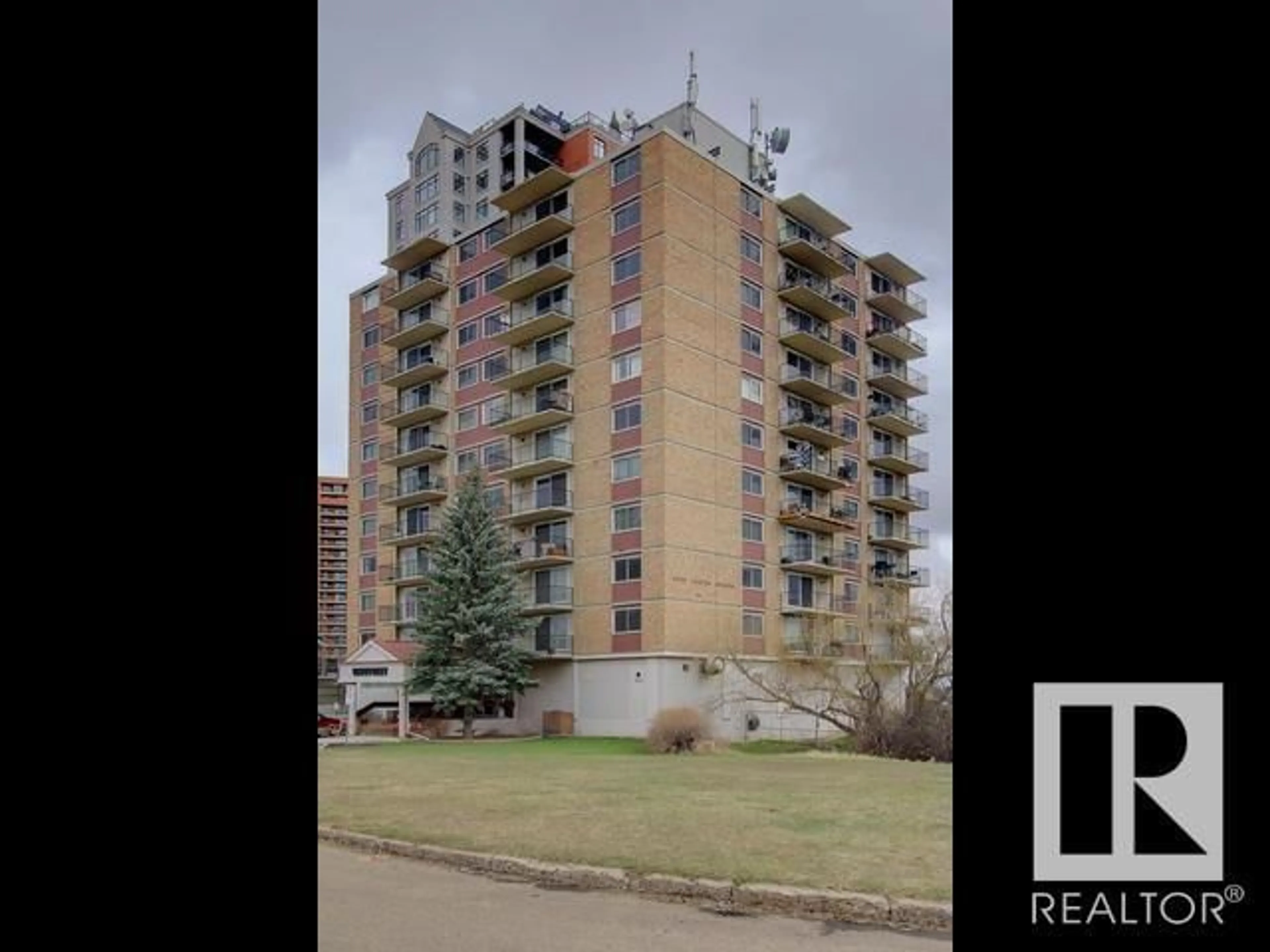 A pic from outside/outdoor area/front of a property/back of a property/a pic from drone, building for #504 - 9028 JASPER AV, Edmonton Alberta T5H3Y6