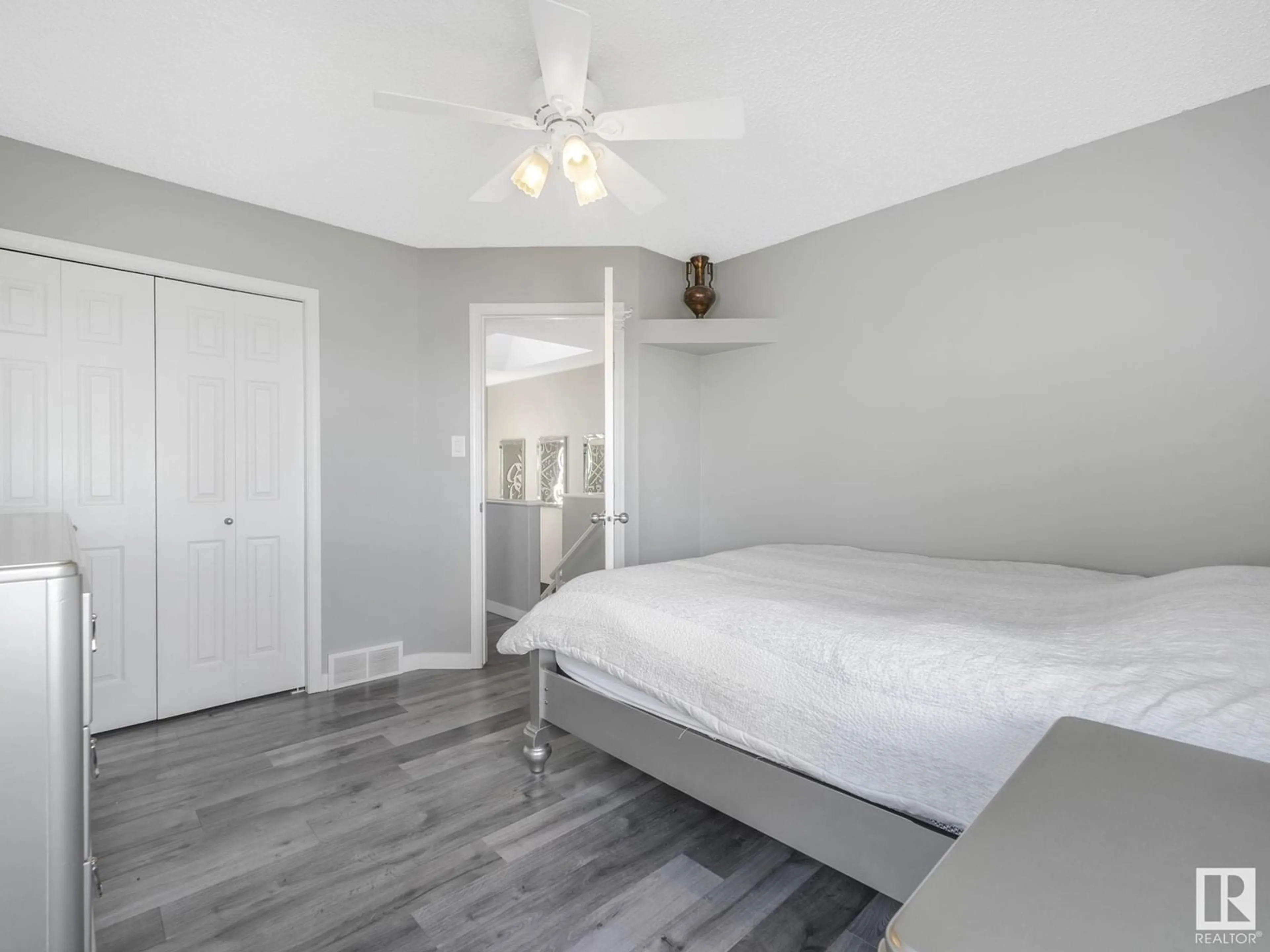A pic of a room for 12820 HUDSON WY, Edmonton Alberta T6V1K7