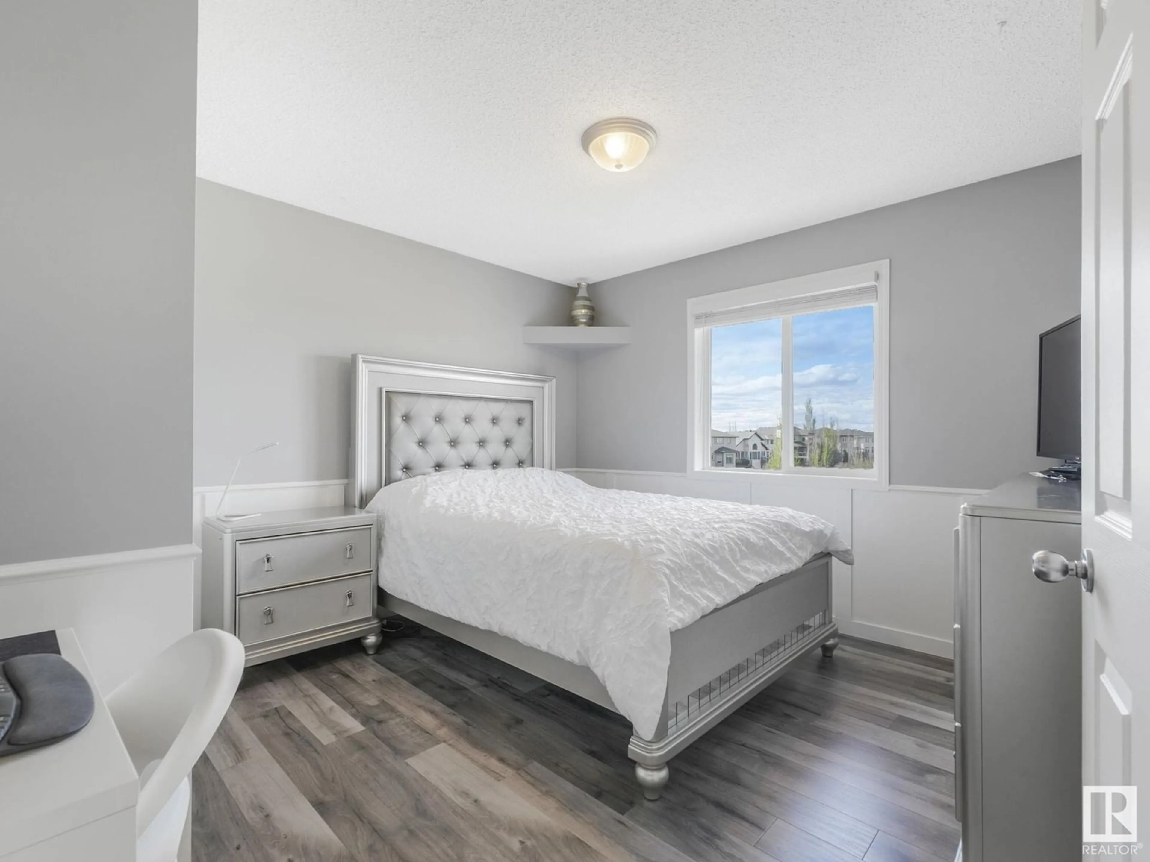 Bedroom with bed, unknown for 12820 HUDSON WY, Edmonton Alberta T6V1K7