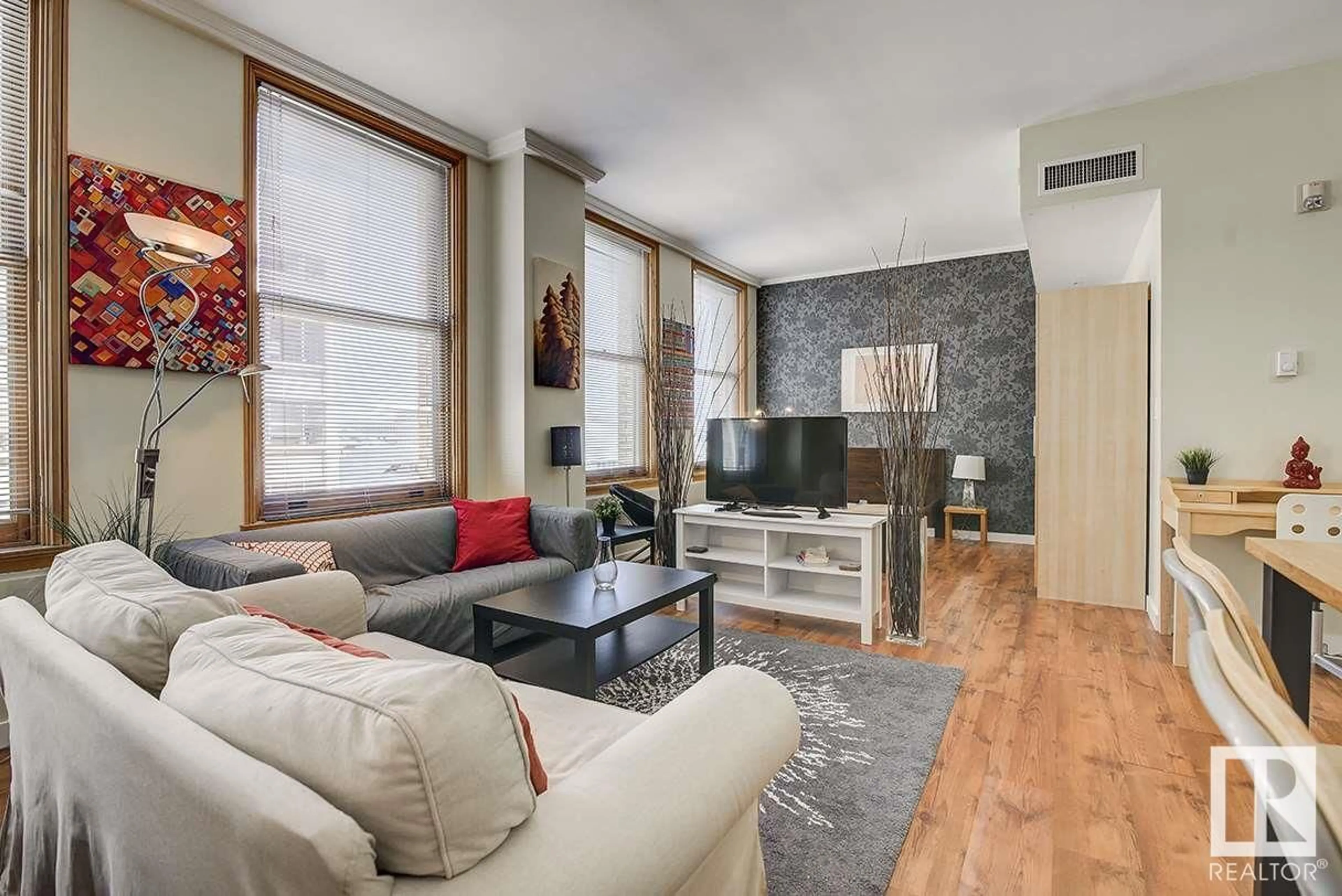 Living room with furniture, unknown for 808 - 10134 100 ST, Edmonton Alberta T5J0N8
