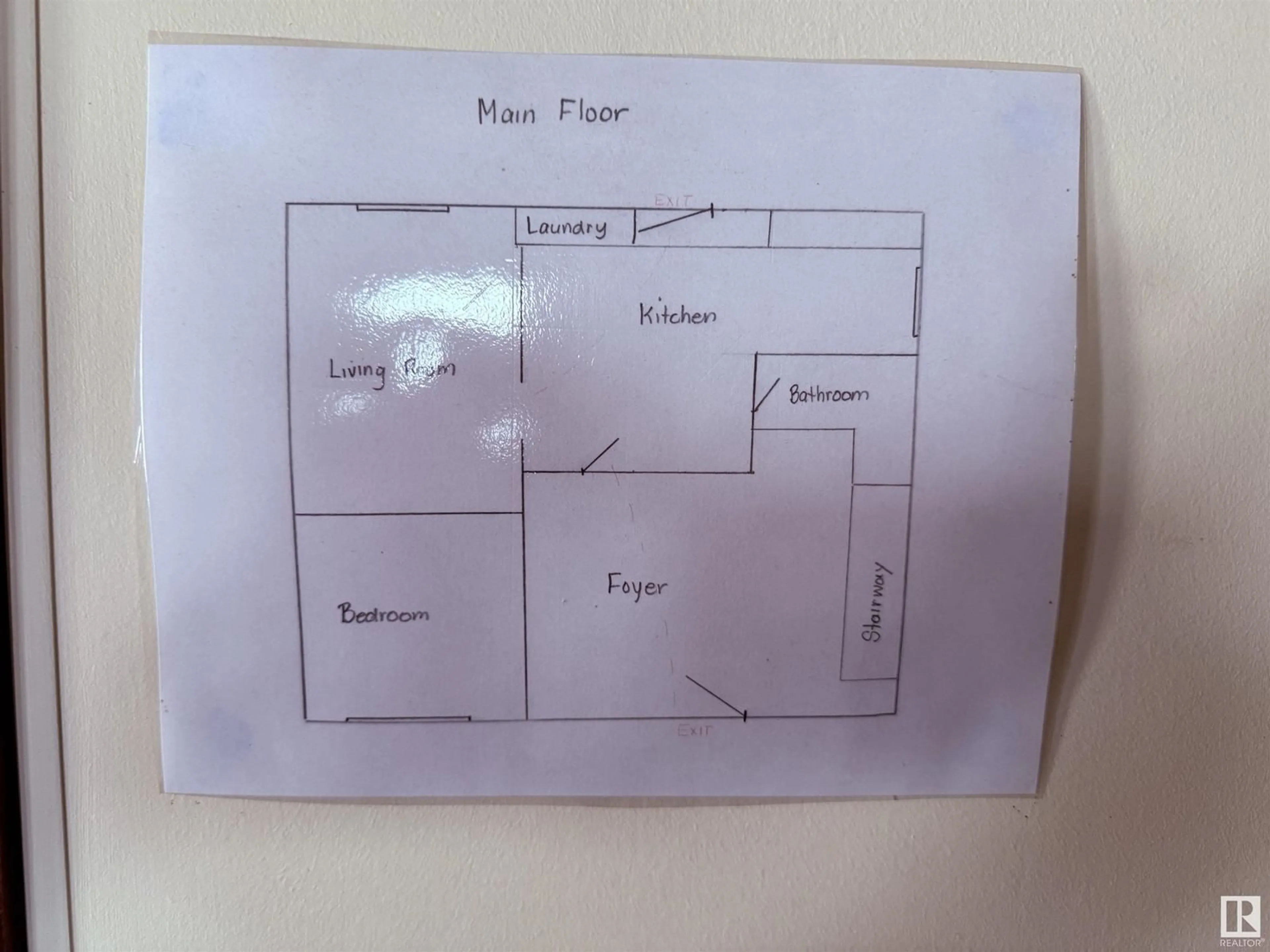 Floor plan for 11426 94 ST, Edmonton Alberta T5G1H4