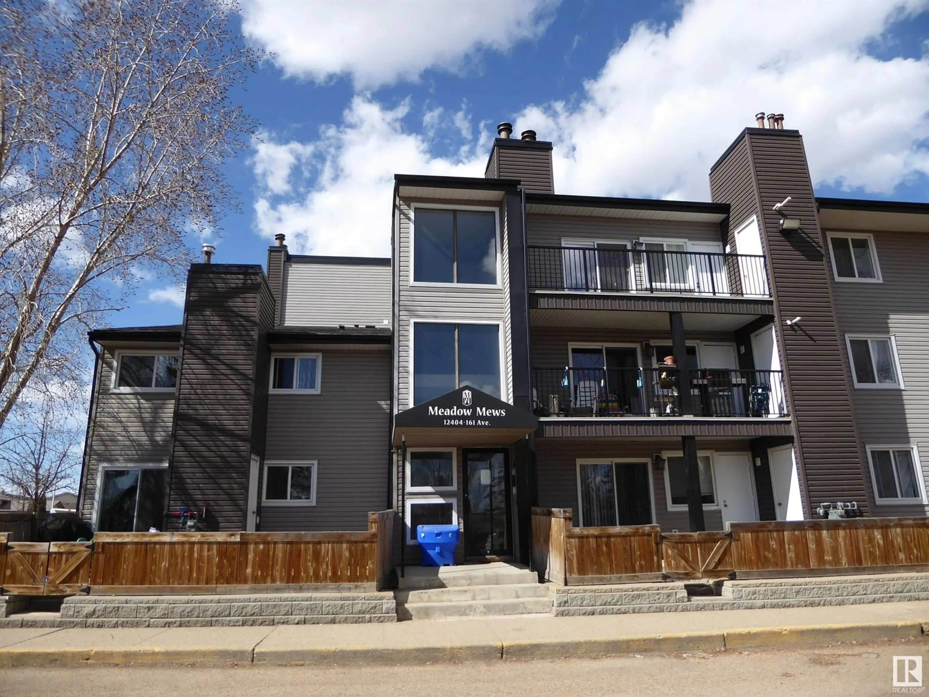 Unknown for #305A - 12404 161 AV, Edmonton Alberta T5X4P4