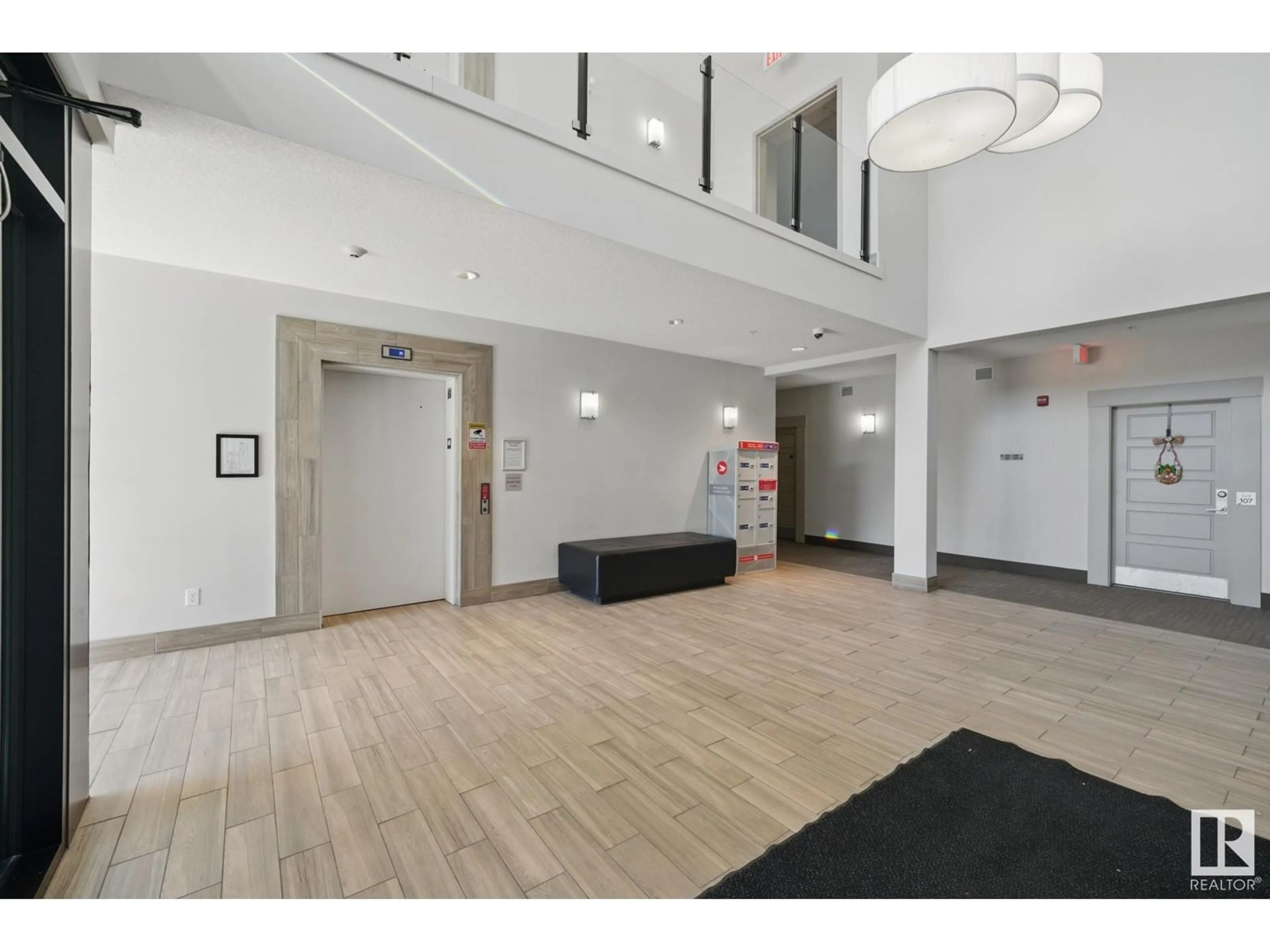 Indoor foyer for #305 - 1004 ROSENTHAL BV, Edmonton Alberta T5T7C6