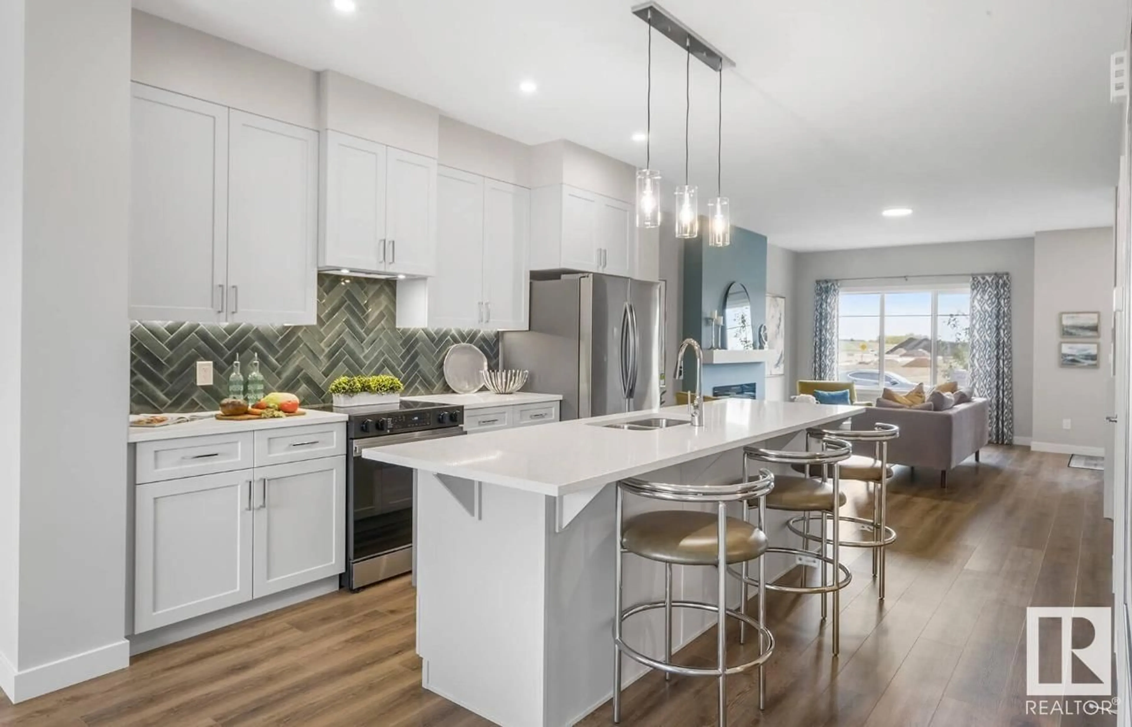 Open concept kitchen, unknown for 750 MATTSON DR, Edmonton Alberta T6X1A3