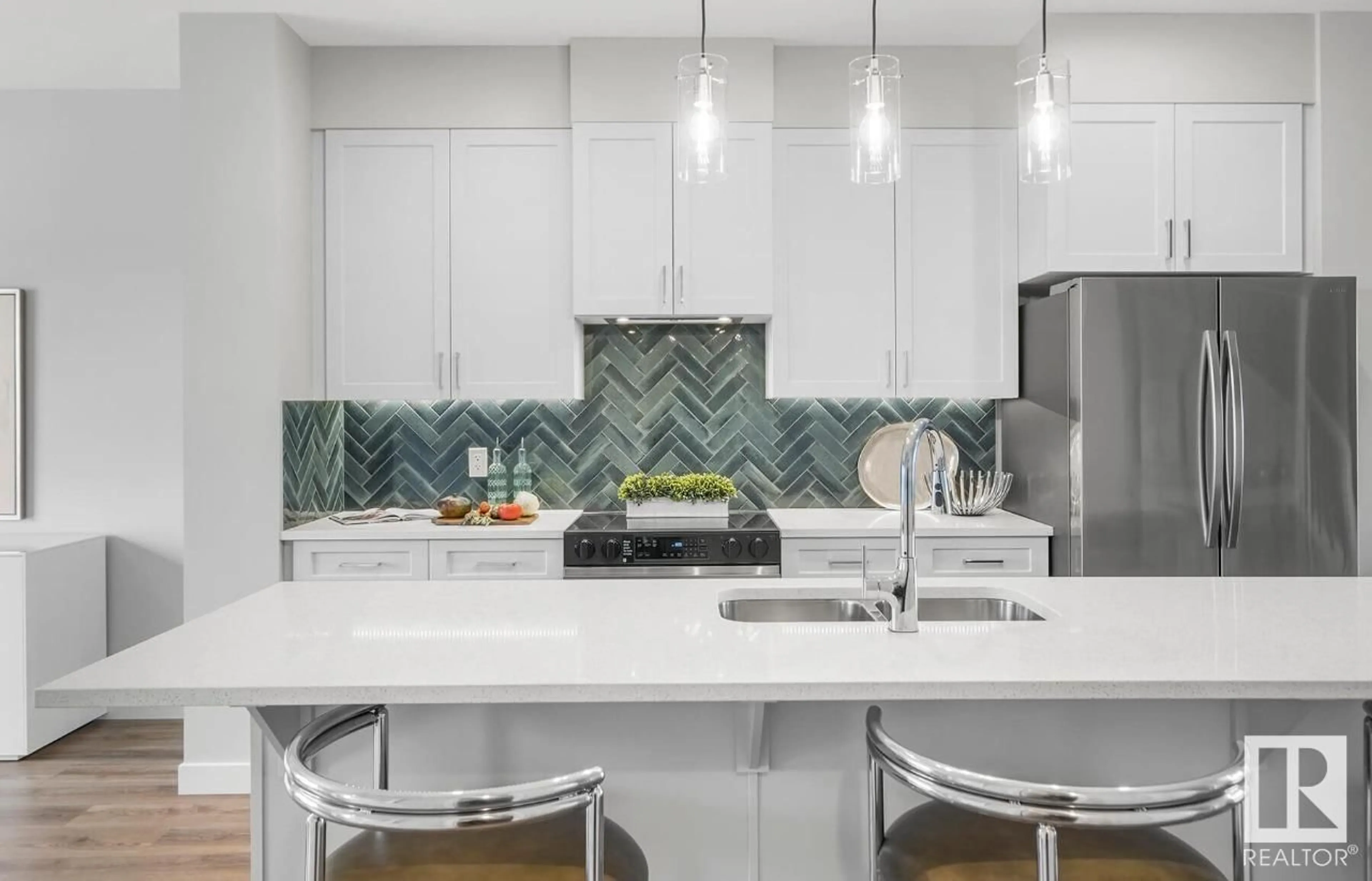 Contemporary kitchen, ceramic/tile floor for 750 MATTSON DR, Edmonton Alberta T6X1A3