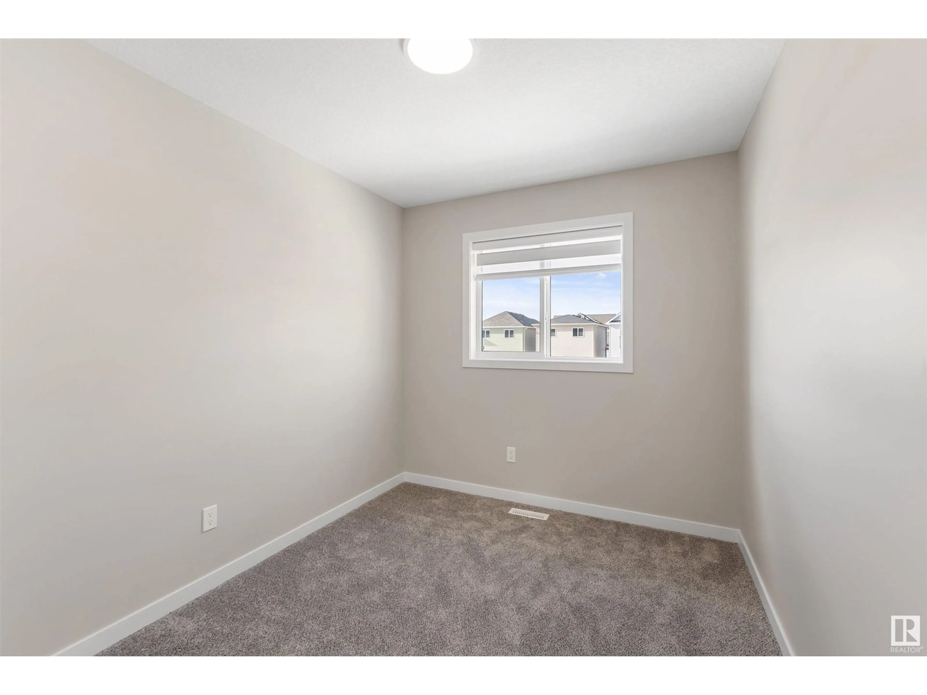 A pic of a room for 474 EDGEMONT DR, Edmonton Alberta T6M1J8