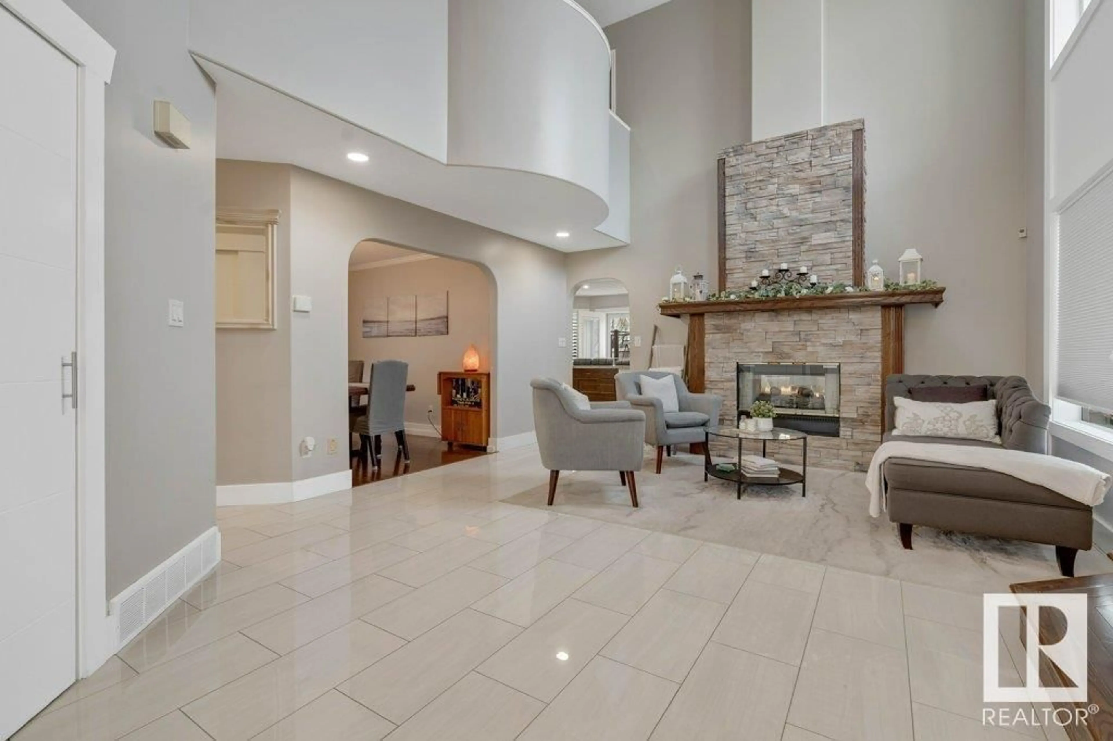 Lobby for NW - 17216 113 ST, Edmonton Alberta T5X5X5