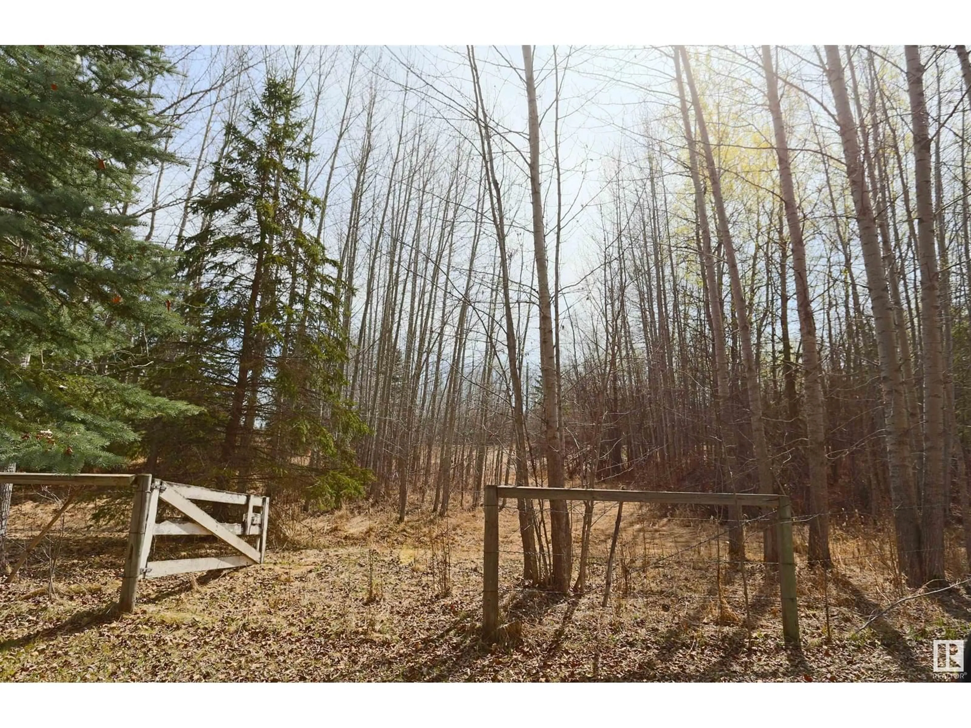 Unknown for 53510 - 149 HWY 43, Rural Lac Ste. Anne County Alberta T7Z1V0