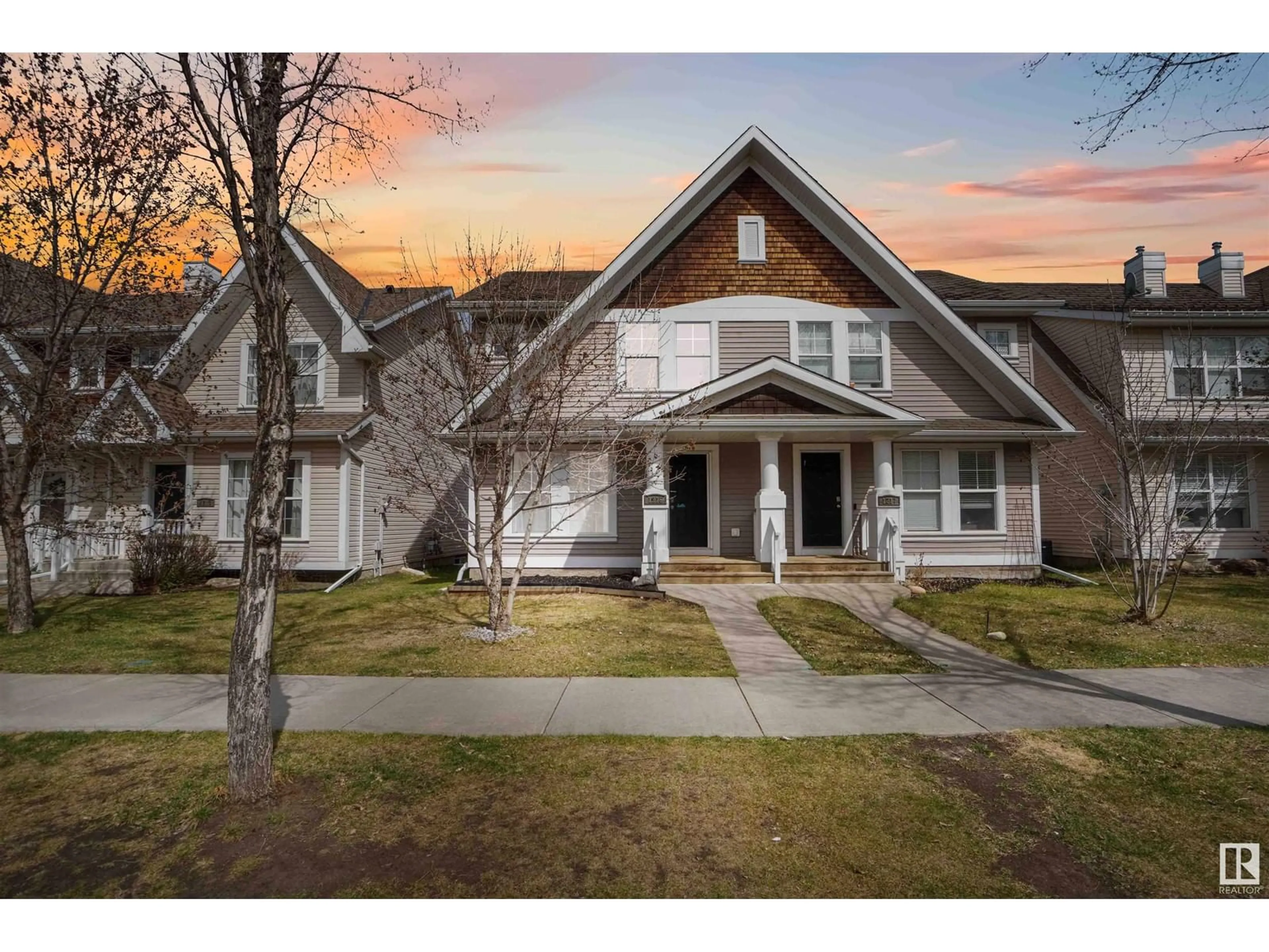 Unknown for SW - 1215 76 ST, Edmonton Alberta T6X1M9