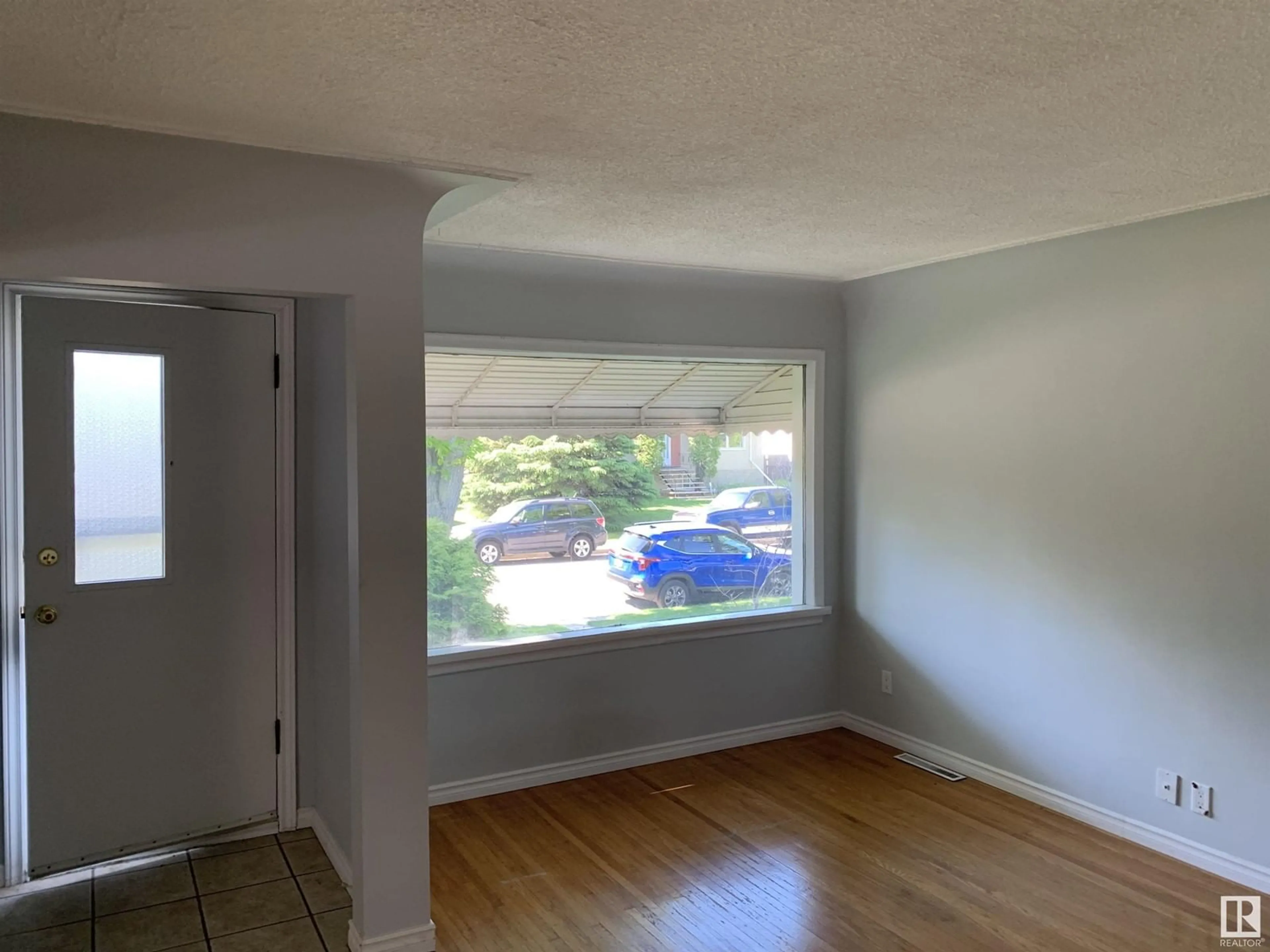 A pic of a room for 8110 83 AV, Edmonton Alberta T6C1A8
