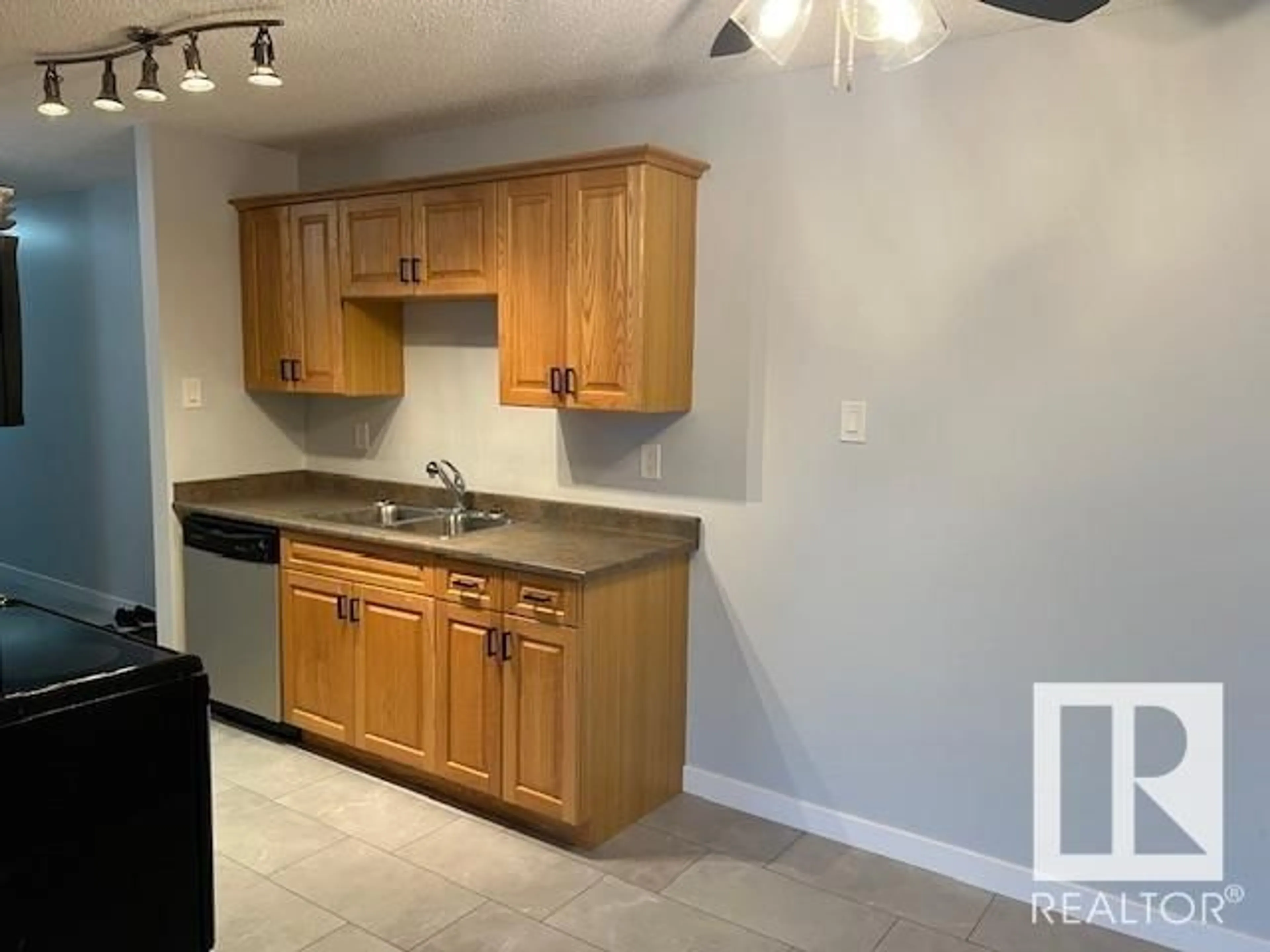 Standard kitchen, unknown for #303 - 10740 105 ST NW, Edmonton Alberta T5H2X2