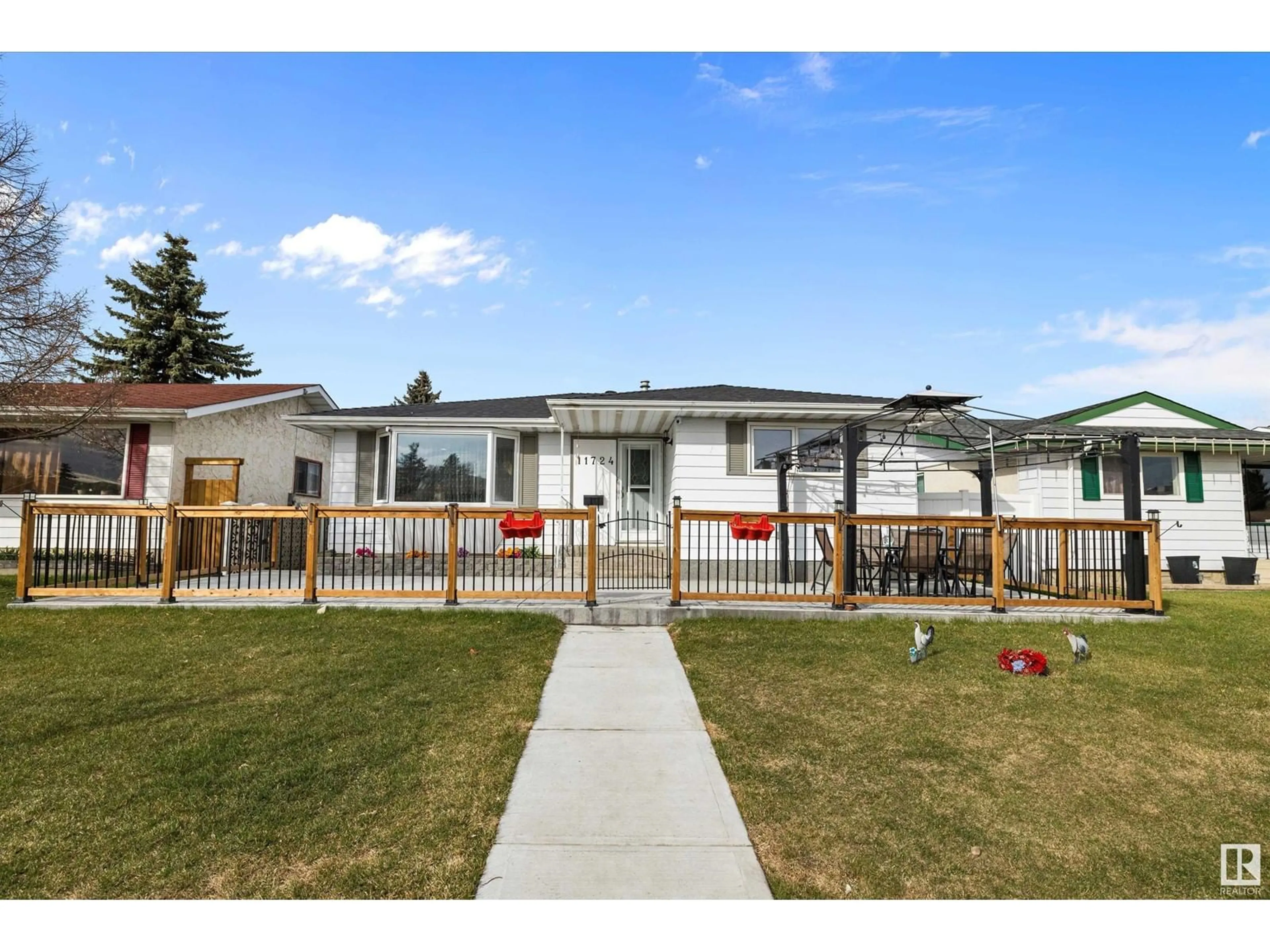 Unknown for 11724 152 AV, Edmonton Alberta T5X1S8