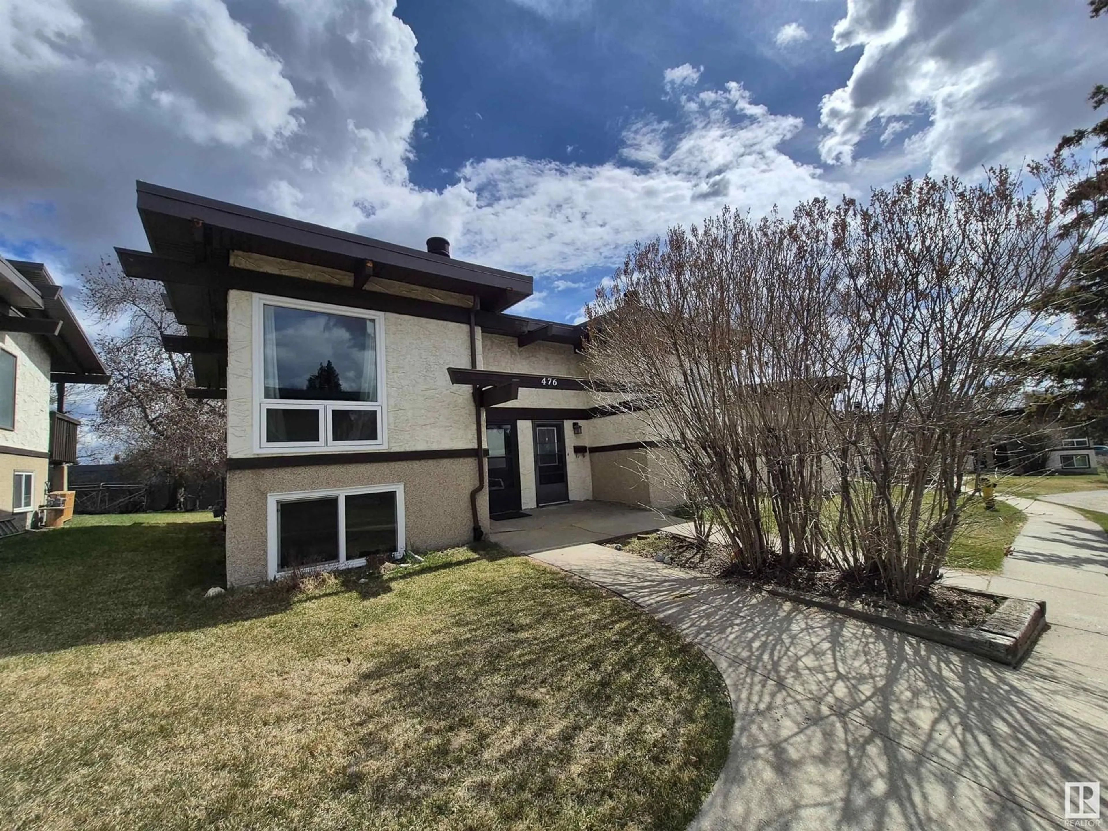 Unknown for 476 LEE RIDGE RD, Edmonton Alberta T6K2K3