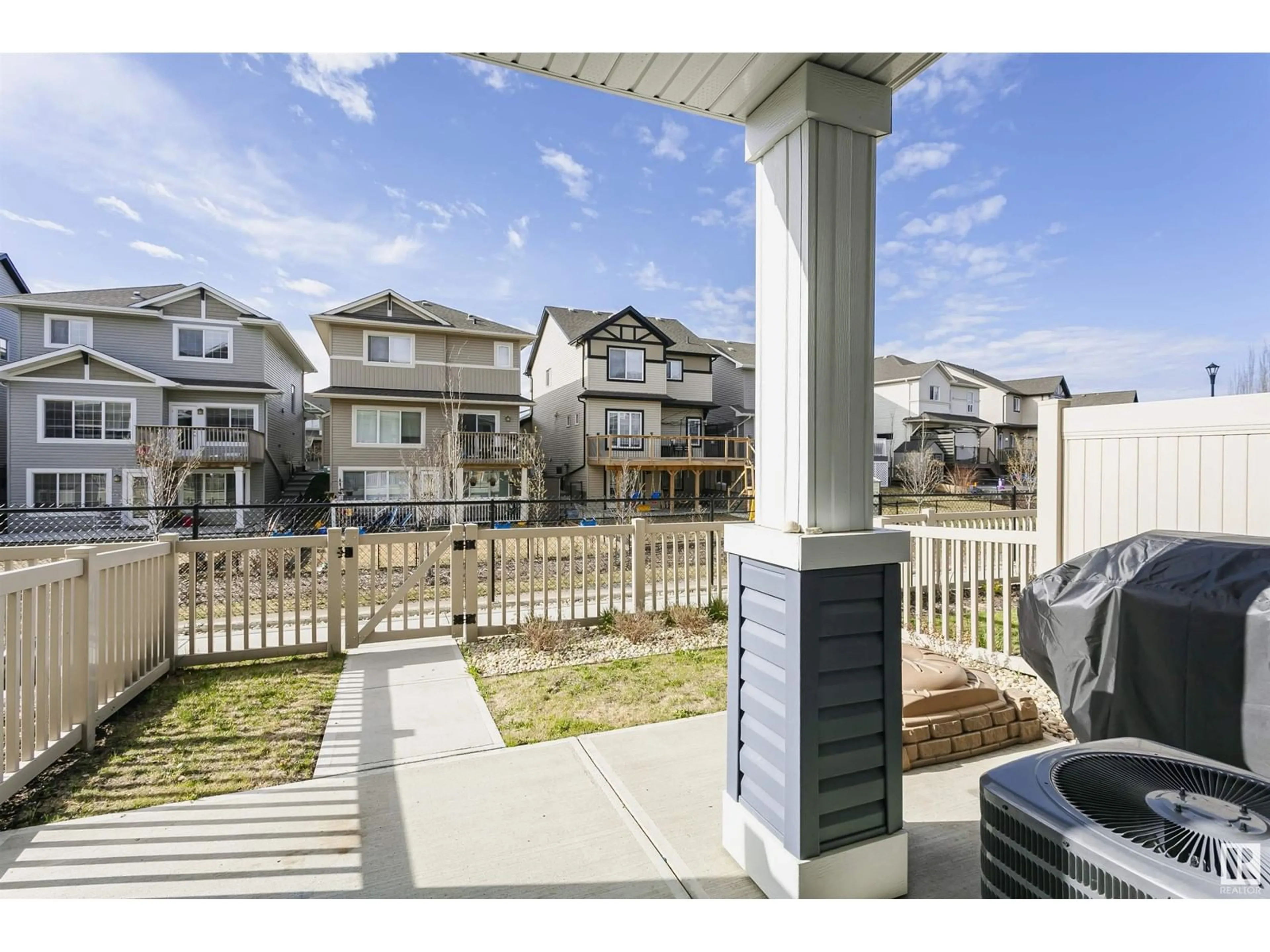 A pic from outside/outdoor area/front of a property/back of a property/a pic from drone, mountain view for #46 - 2905 141 ST, Edmonton Alberta T6W3W4