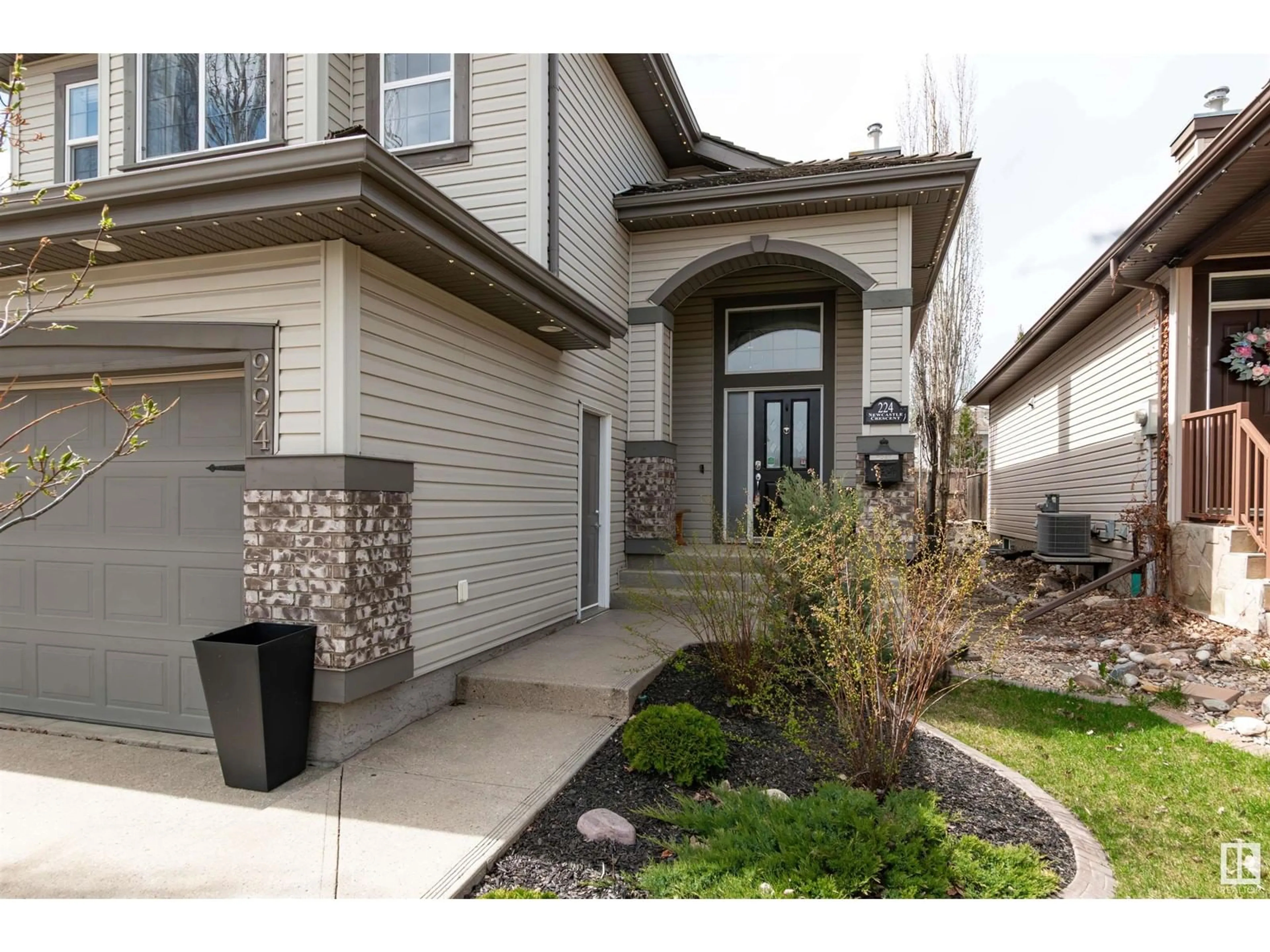 Unknown for 224 NEWCASTLE CR, Sherwood Park Alberta T8A6K8