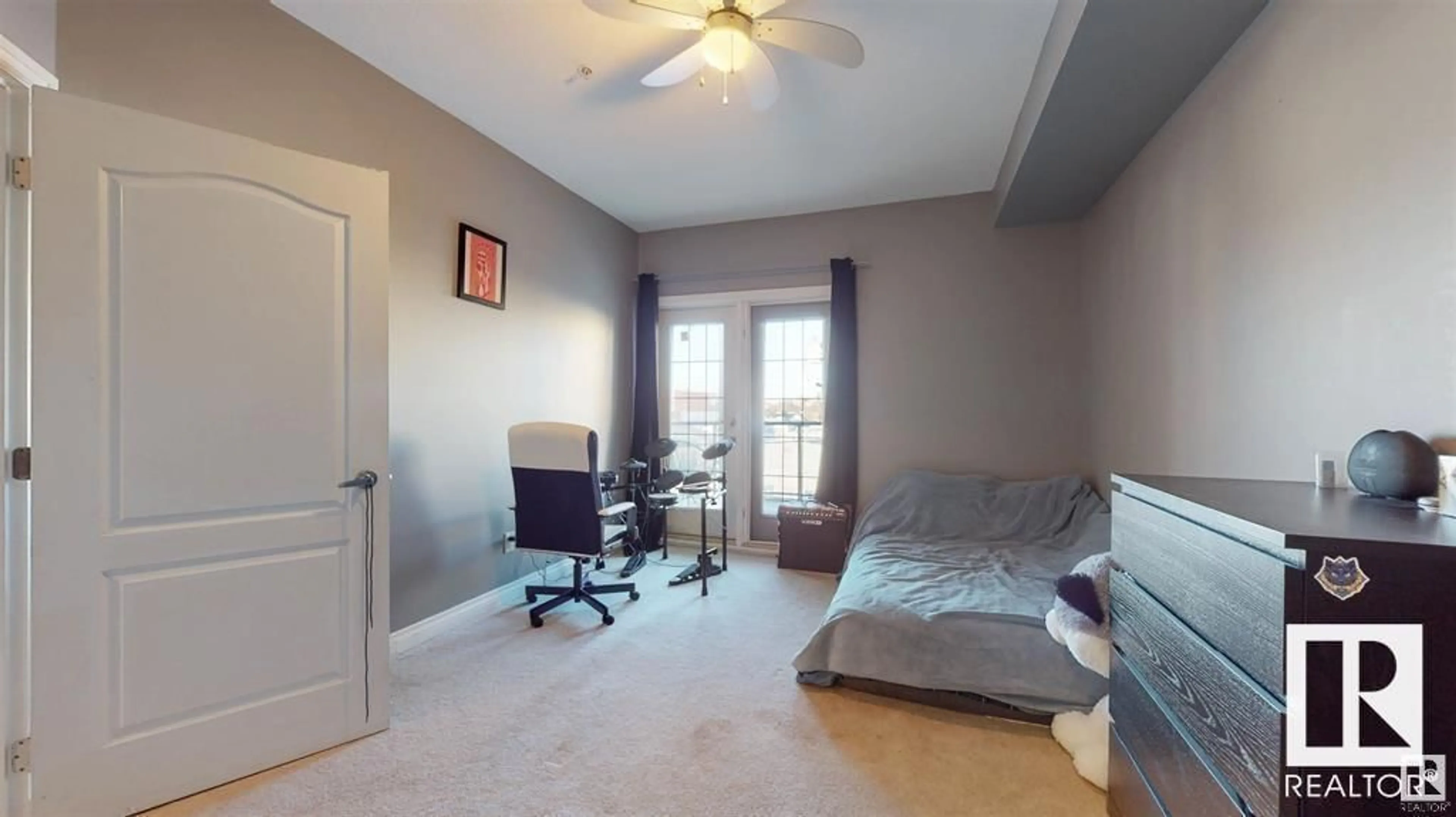 A pic of a room for 307 - 10116 80 AV, Edmonton Alberta T6E6V7