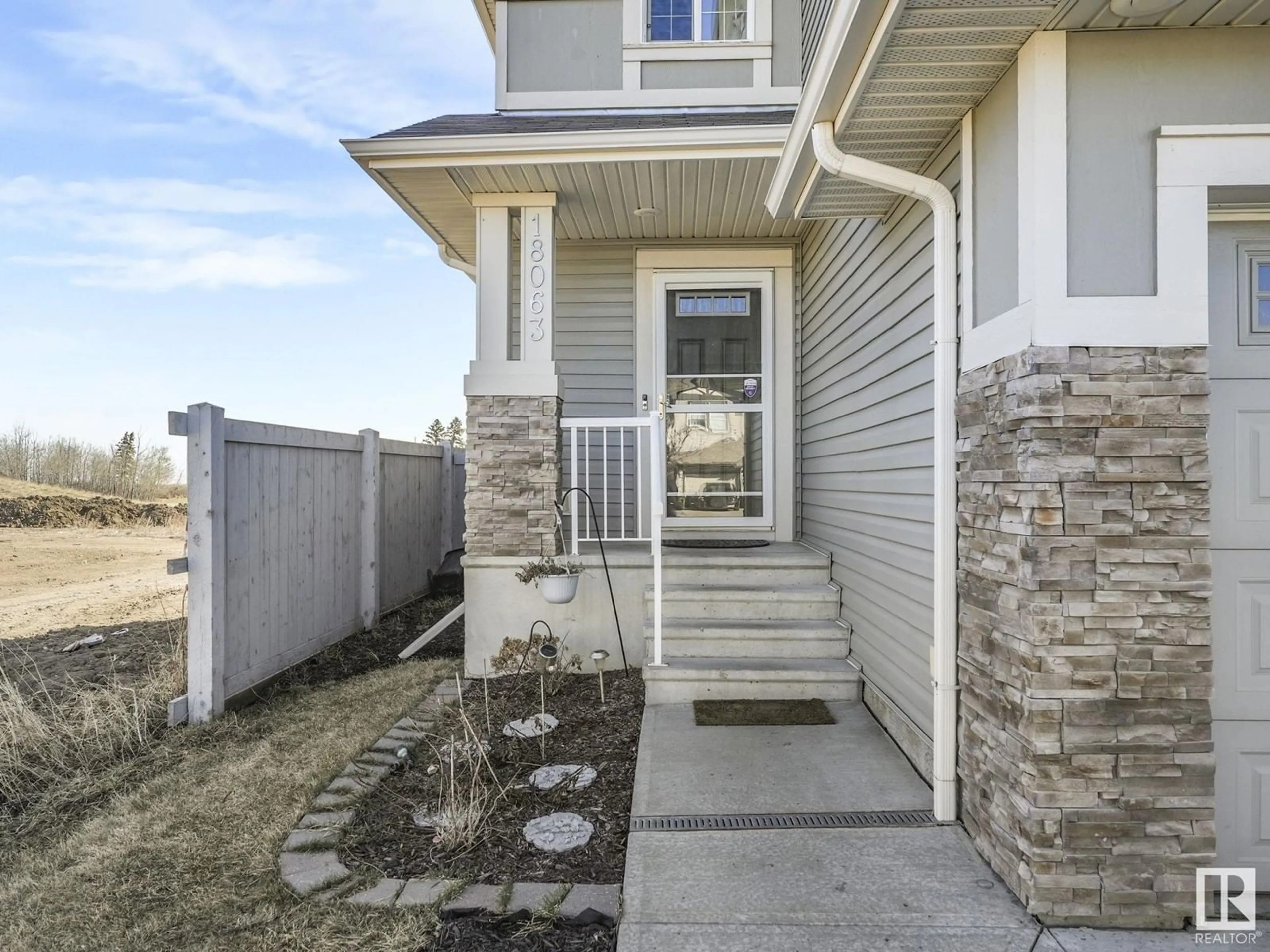 Unknown for NW - 18063 85 ST, Edmonton Alberta T5Z0E4