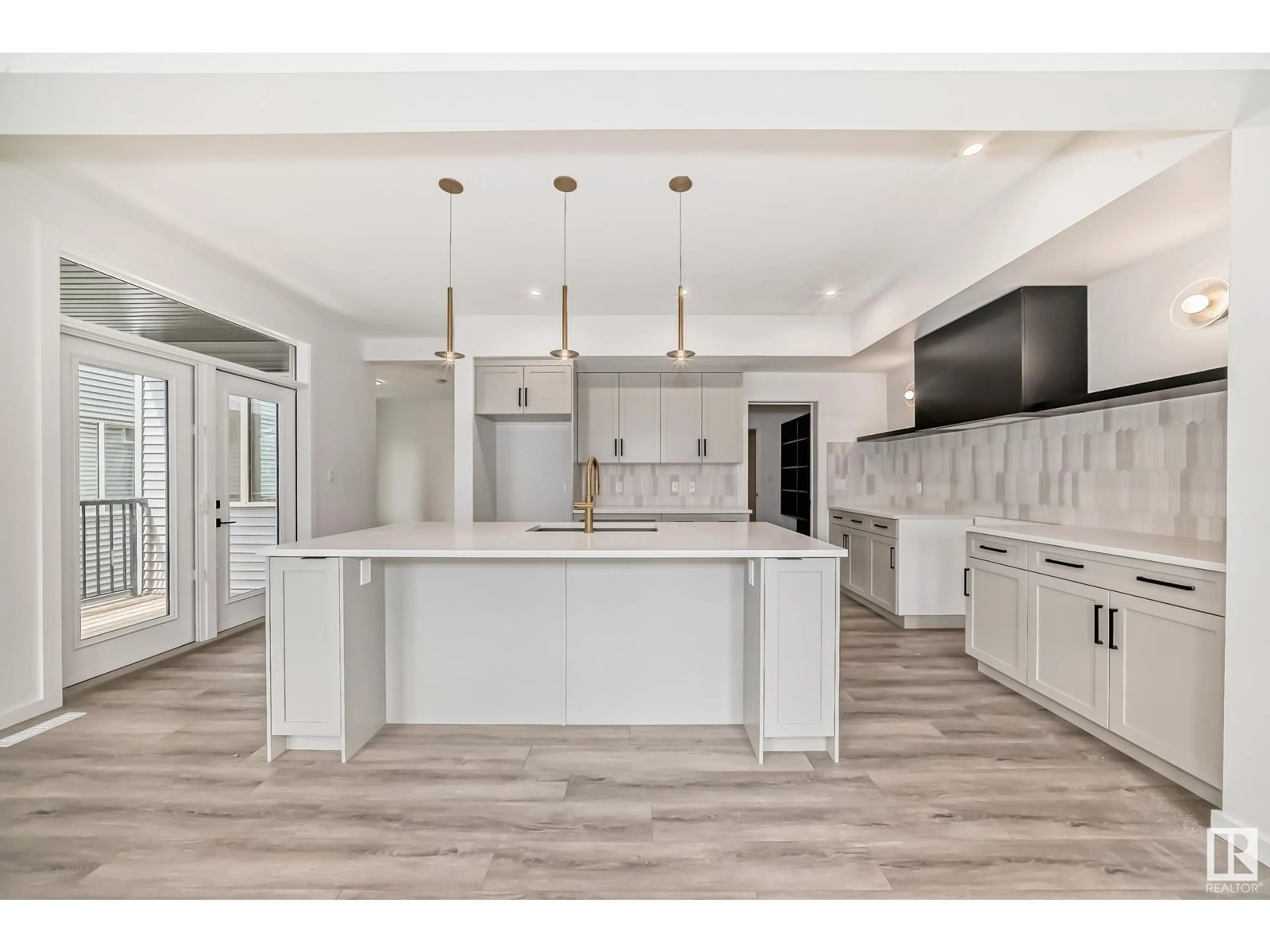 Open concept kitchen, ceramic/tile floor for SW - 1401 AINSLIE WD, Edmonton Alberta T6W2L9