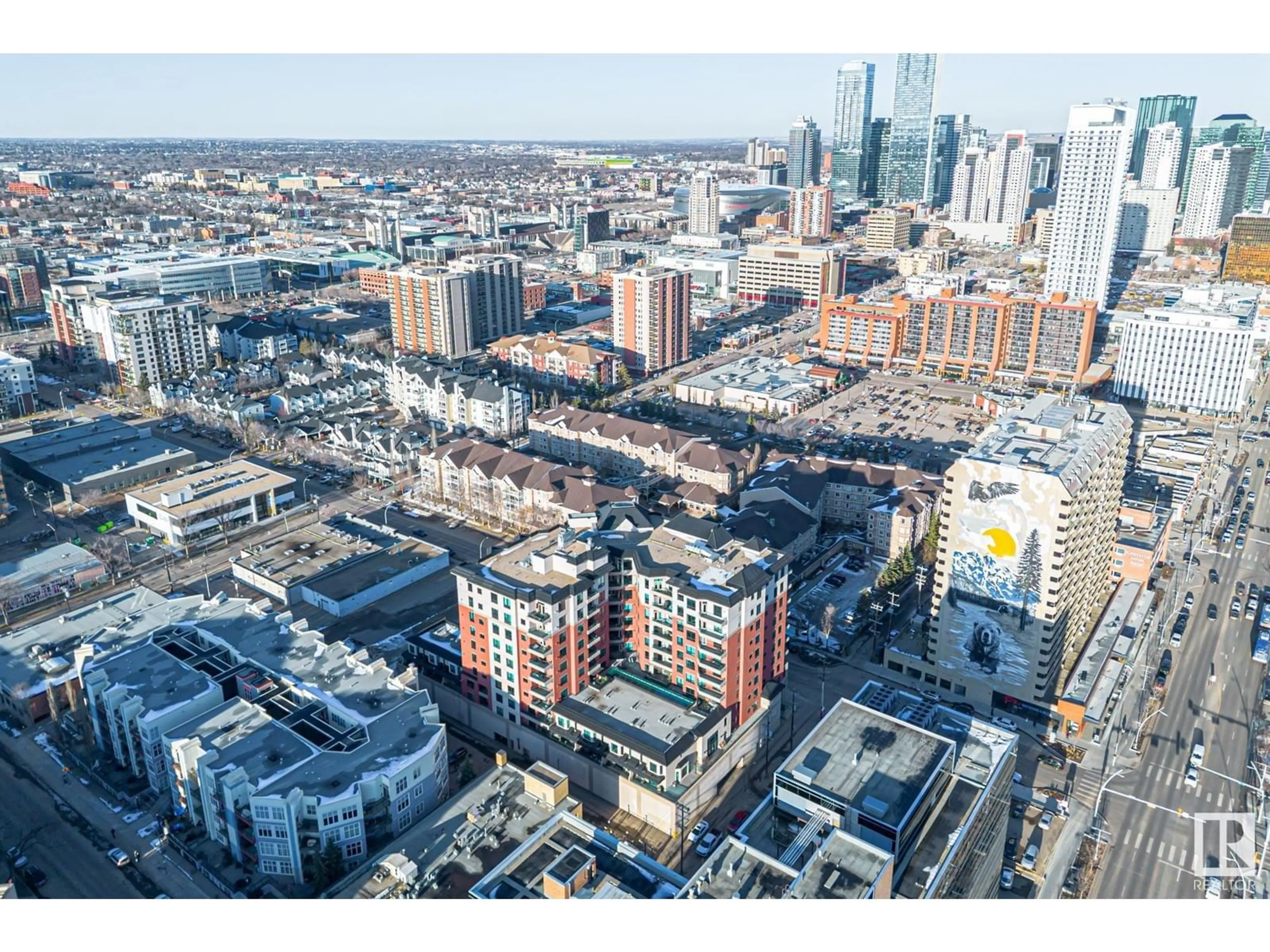 A pic from outside/outdoor area/front of a property/back of a property/a pic from drone, city buildings view from balcony for 507 - 10142 111 ST NW, Edmonton Alberta T5J0K6