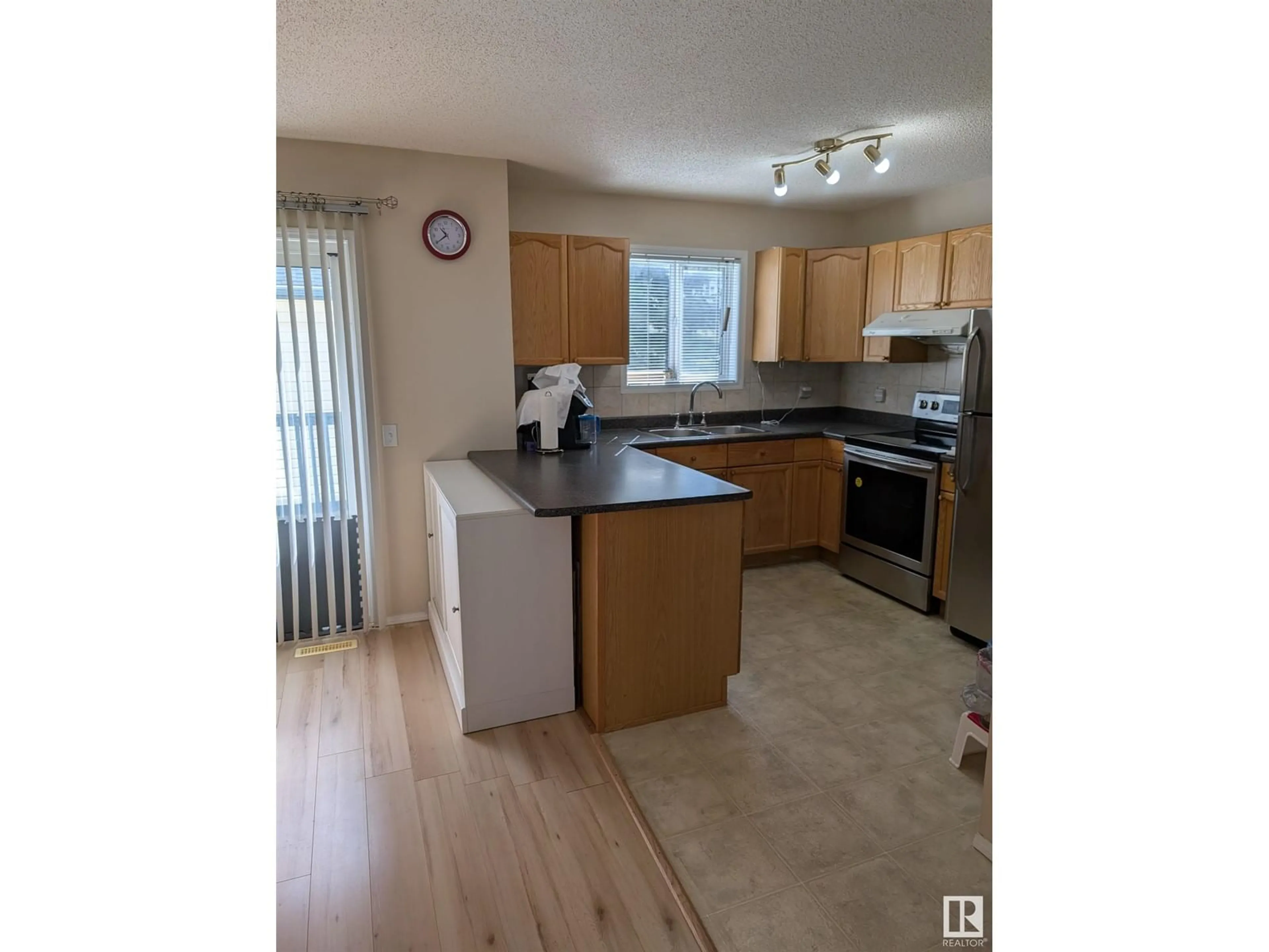 Standard kitchen, wood/laminate floor for 3 - 10909 106 ST NW, Edmonton Alberta T5H4M7
