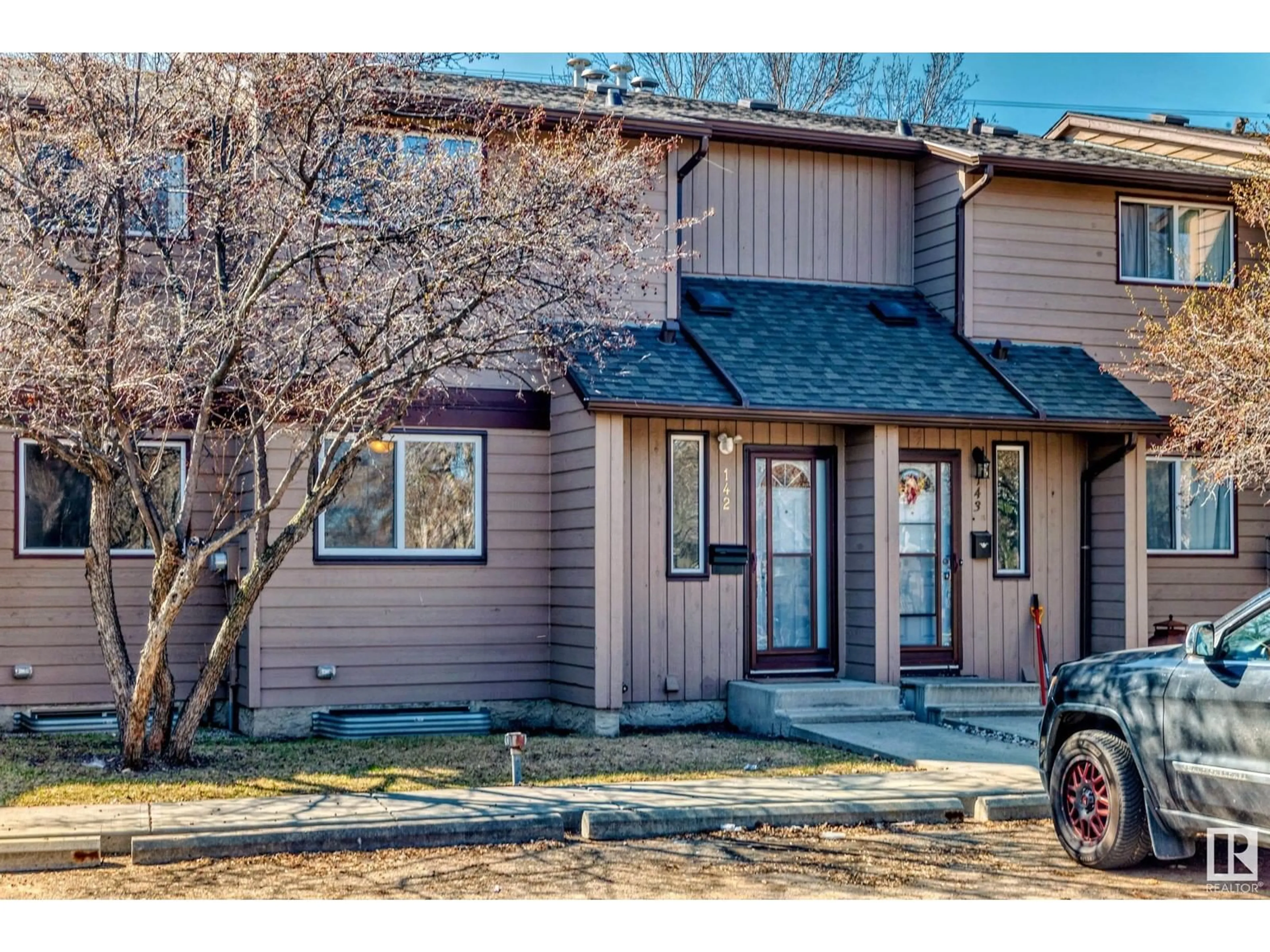 Unknown for #142 - 10633 31 AV, Edmonton Alberta T6J4N4