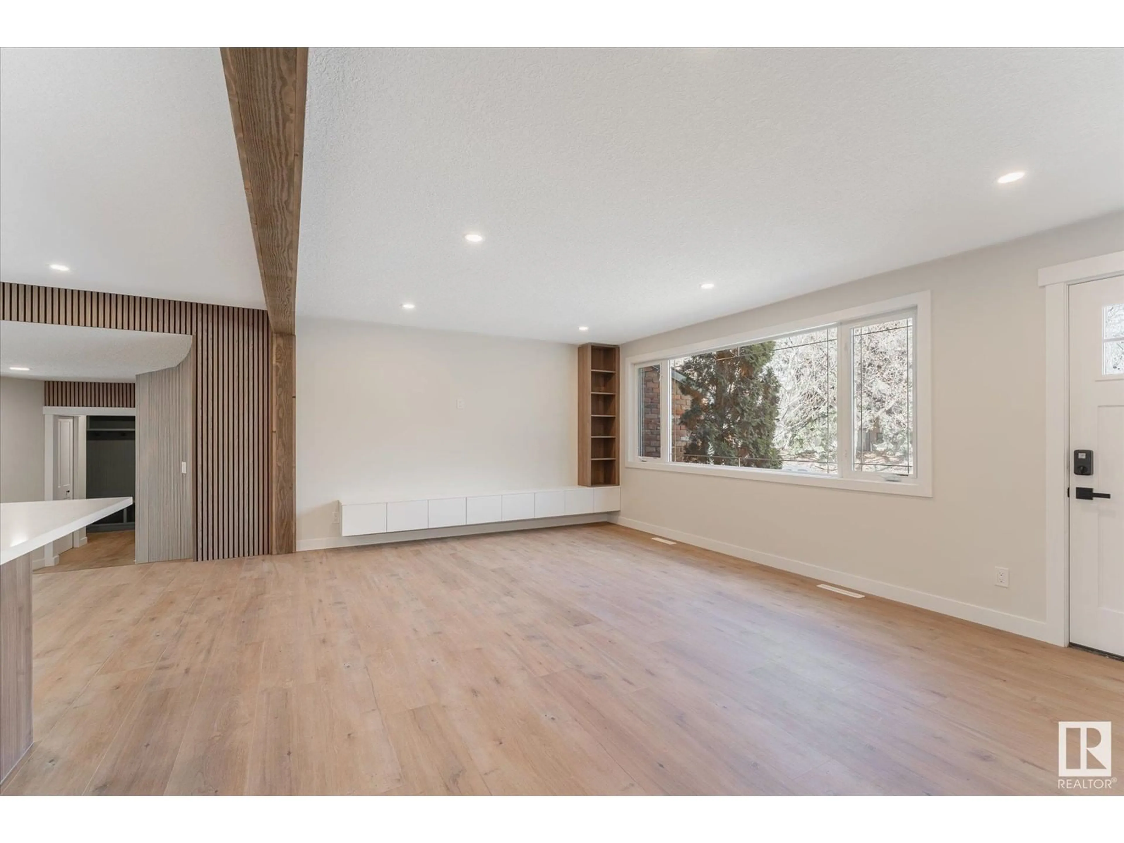 A pic of a room for 17 SPRUCE CR, St. Albert Alberta T8N0H4