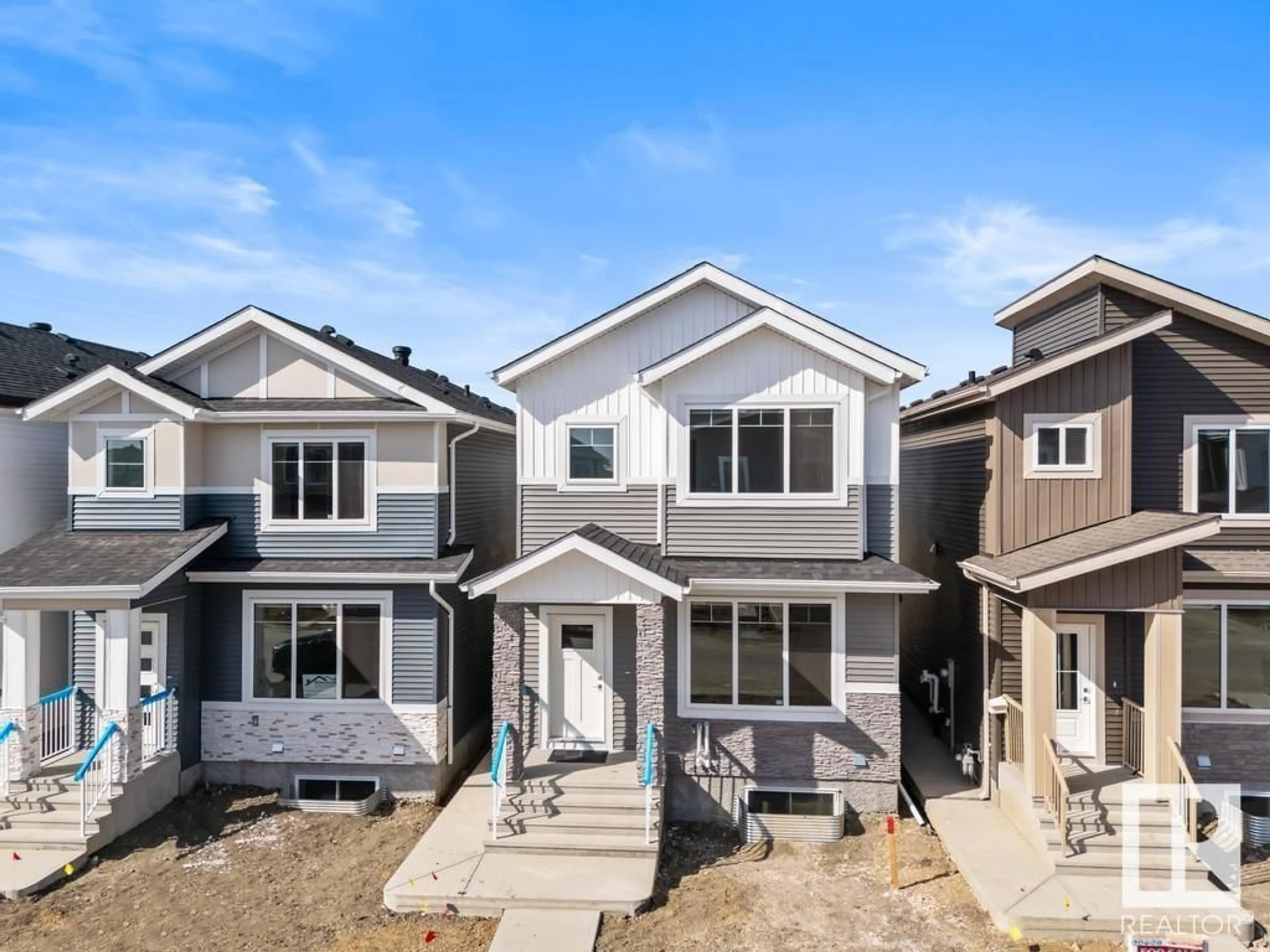 Home with vinyl exterior material, street for 182 STARLING, Fort Saskatchewan Alberta T8L1X5