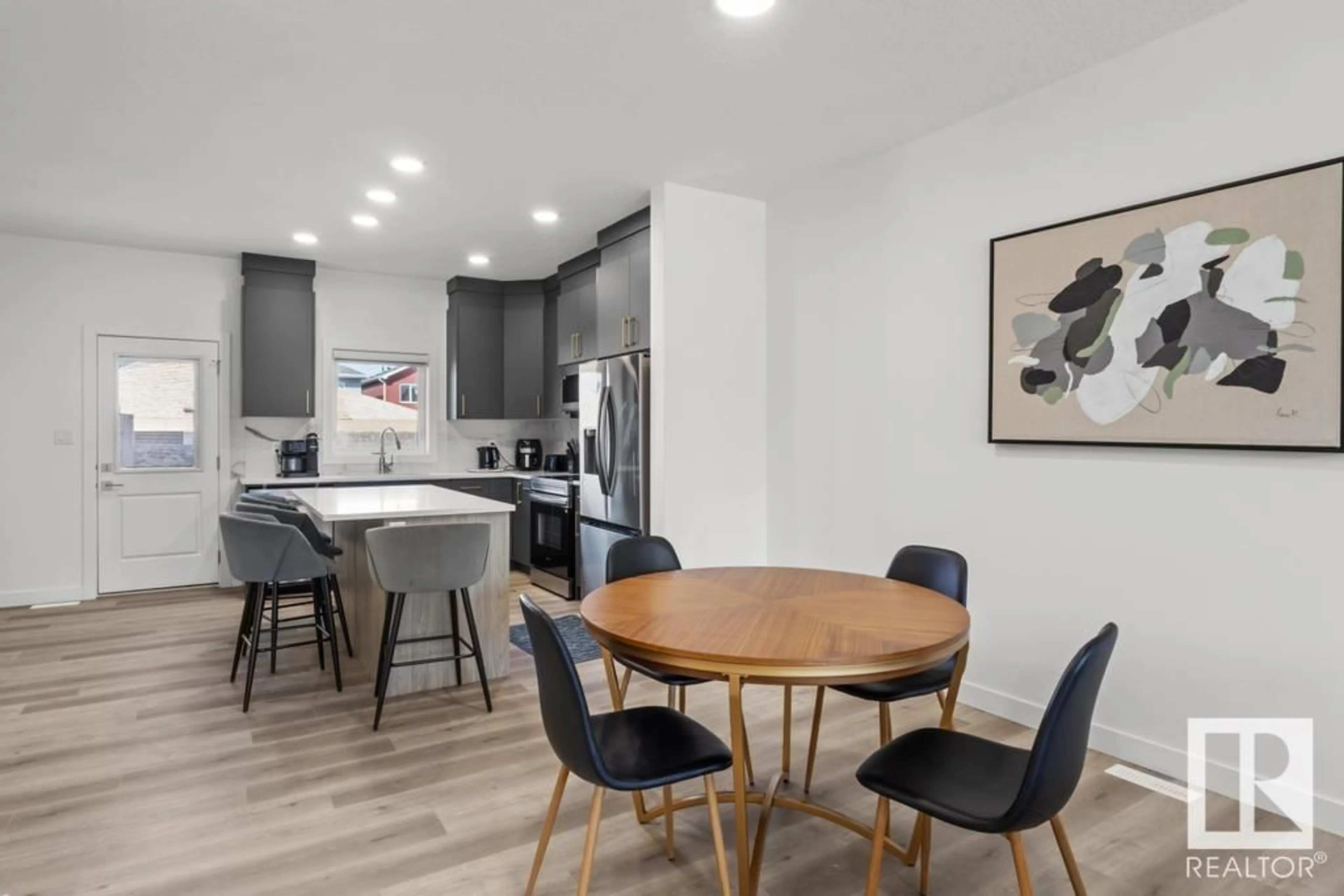 Open concept kitchen, unknown for 182 STARLING, Fort Saskatchewan Alberta T8L1X5