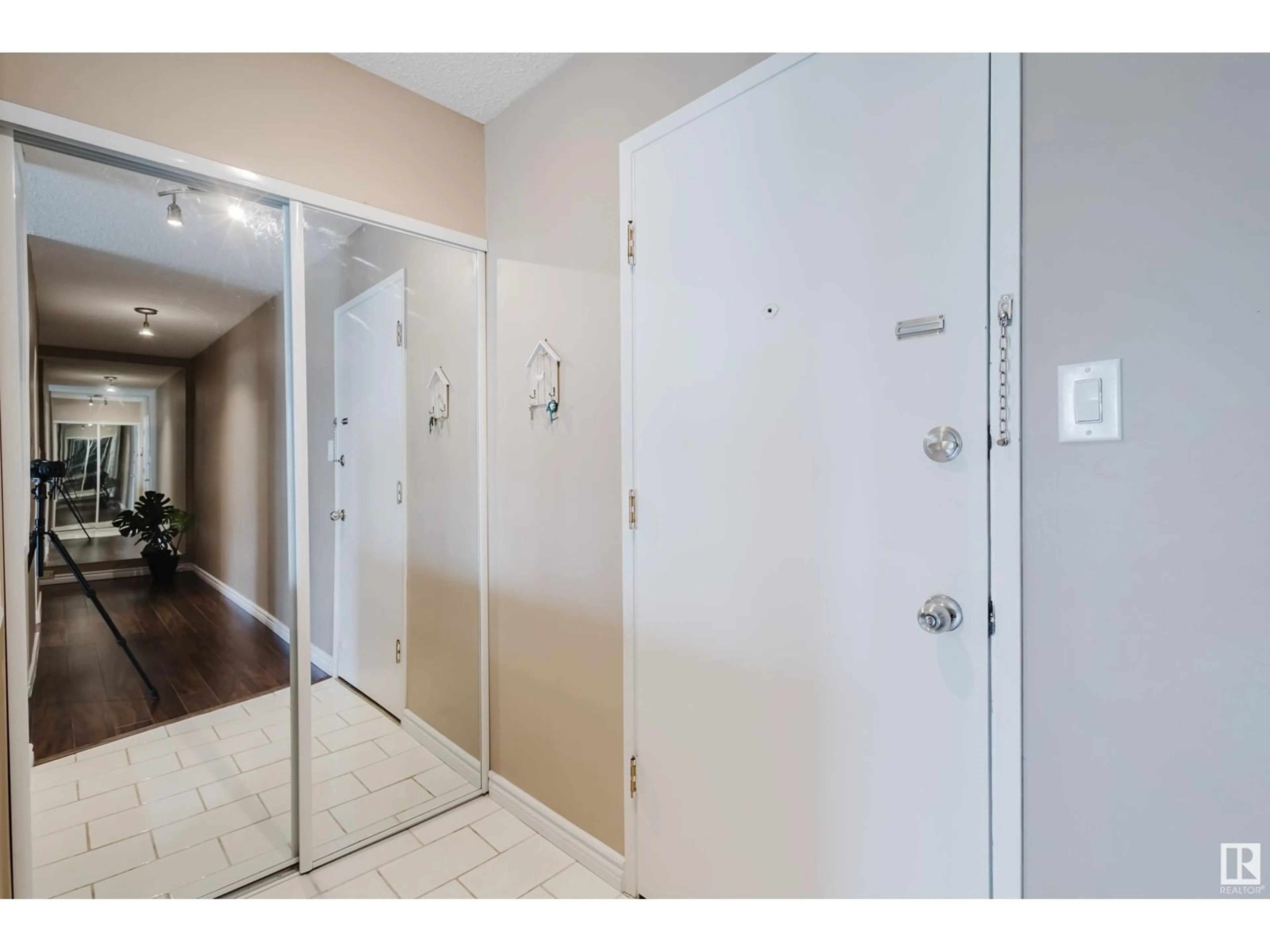 Unknown for #304 - 14825 51 AV, Edmonton Alberta T6H5G4