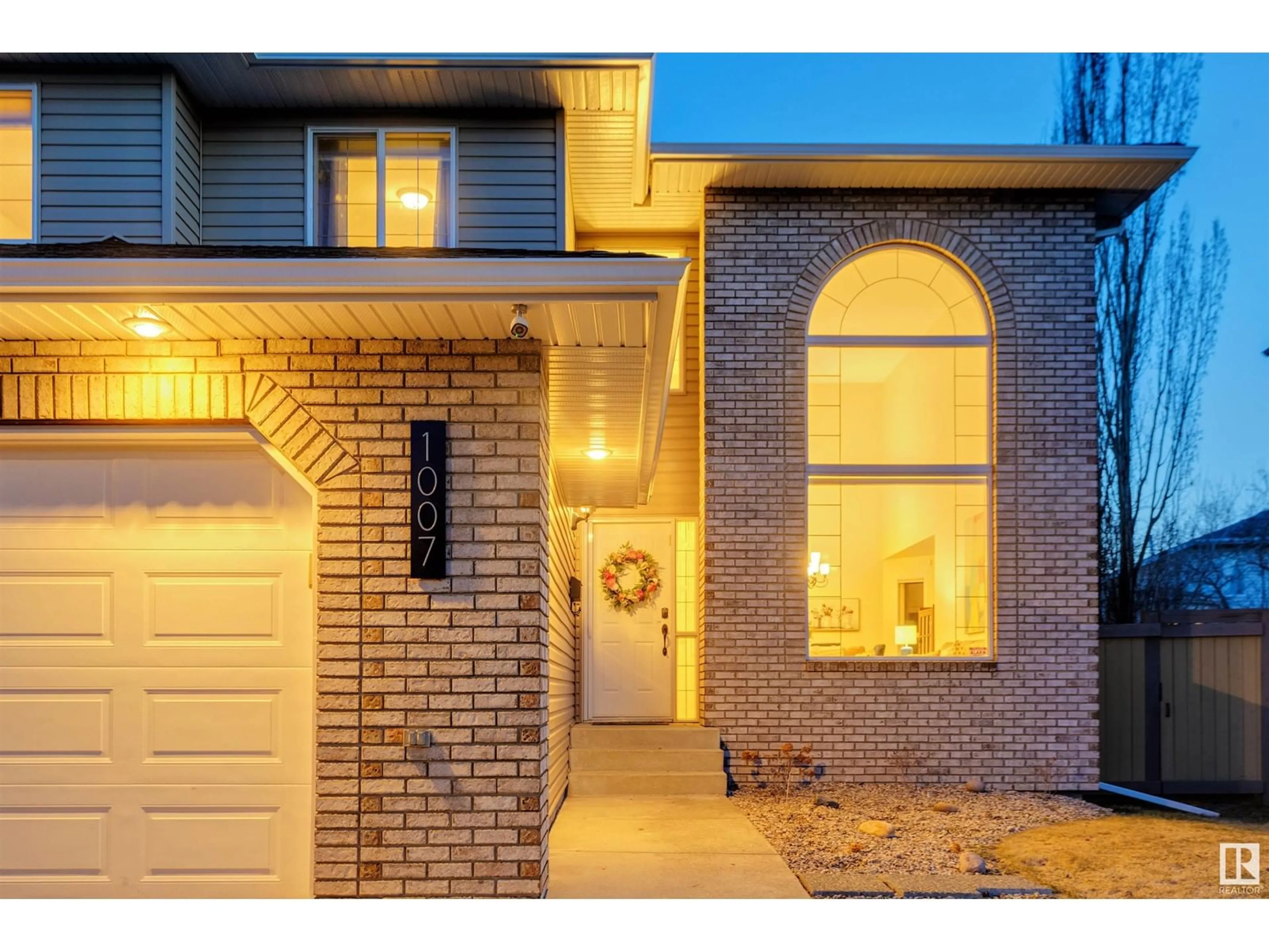 Home with brick exterior material, street for 1007 BURNS CL, Edmonton Alberta T6R2L1