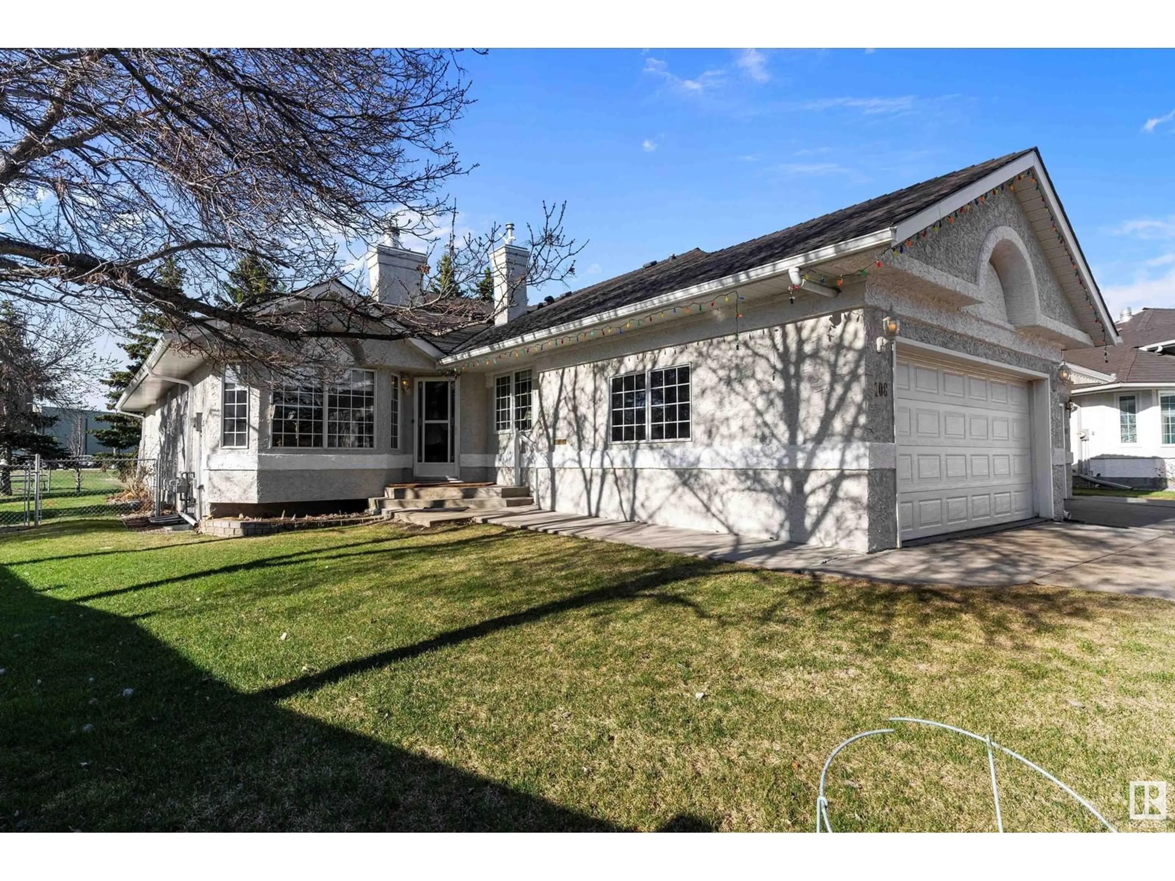 Home with vinyl exterior material, street for 108 IRONWOOD PL, Edmonton Alberta T6J6R4