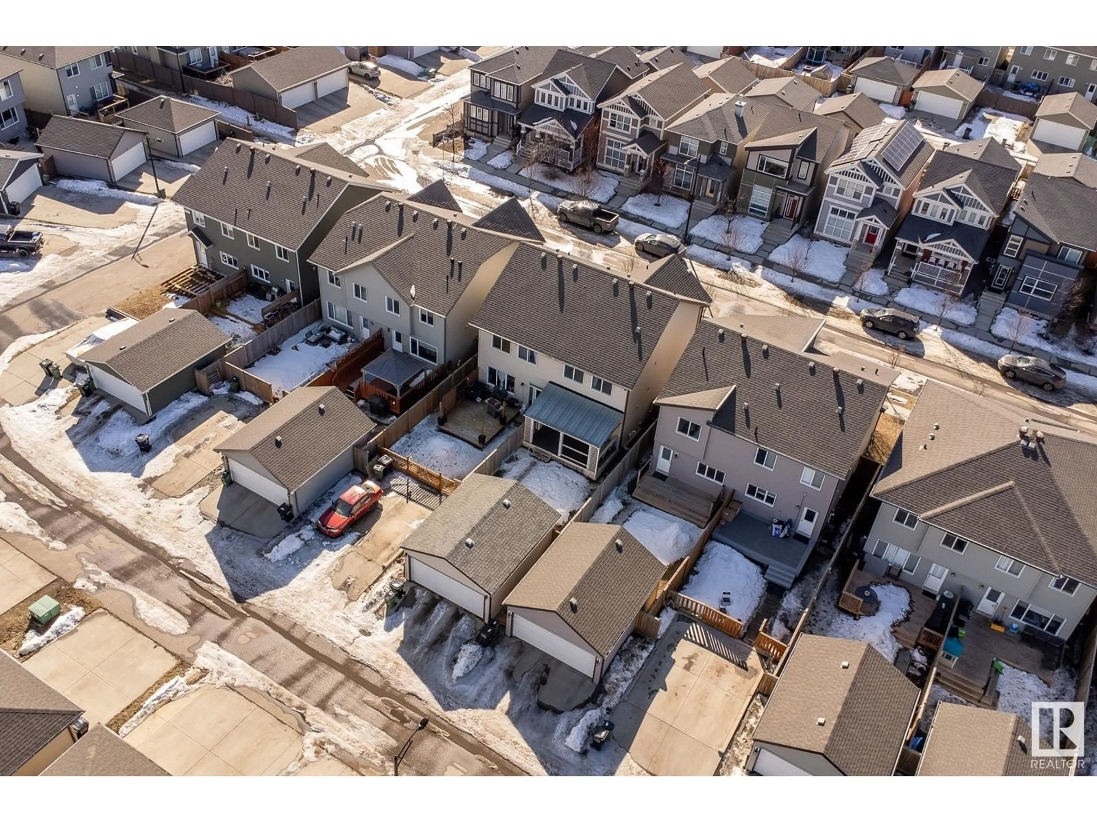 A pic from outside/outdoor area/front of a property/back of a property/a pic from drone, street for 4244 PROWSE WY, Edmonton Alberta T6W3A6