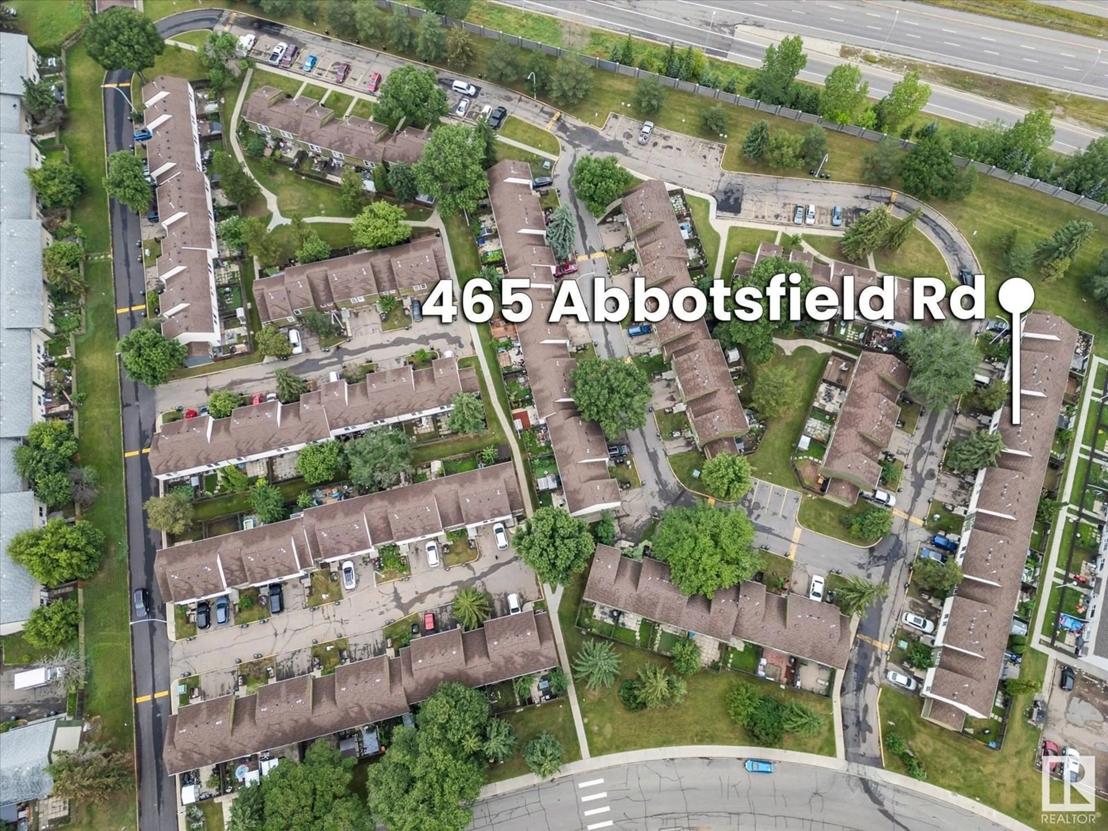 A pic from outside/outdoor area/front of a property/back of a property/a pic from drone, street for 465 ABBOTTSFIELD RD, Edmonton Alberta T5W4R3