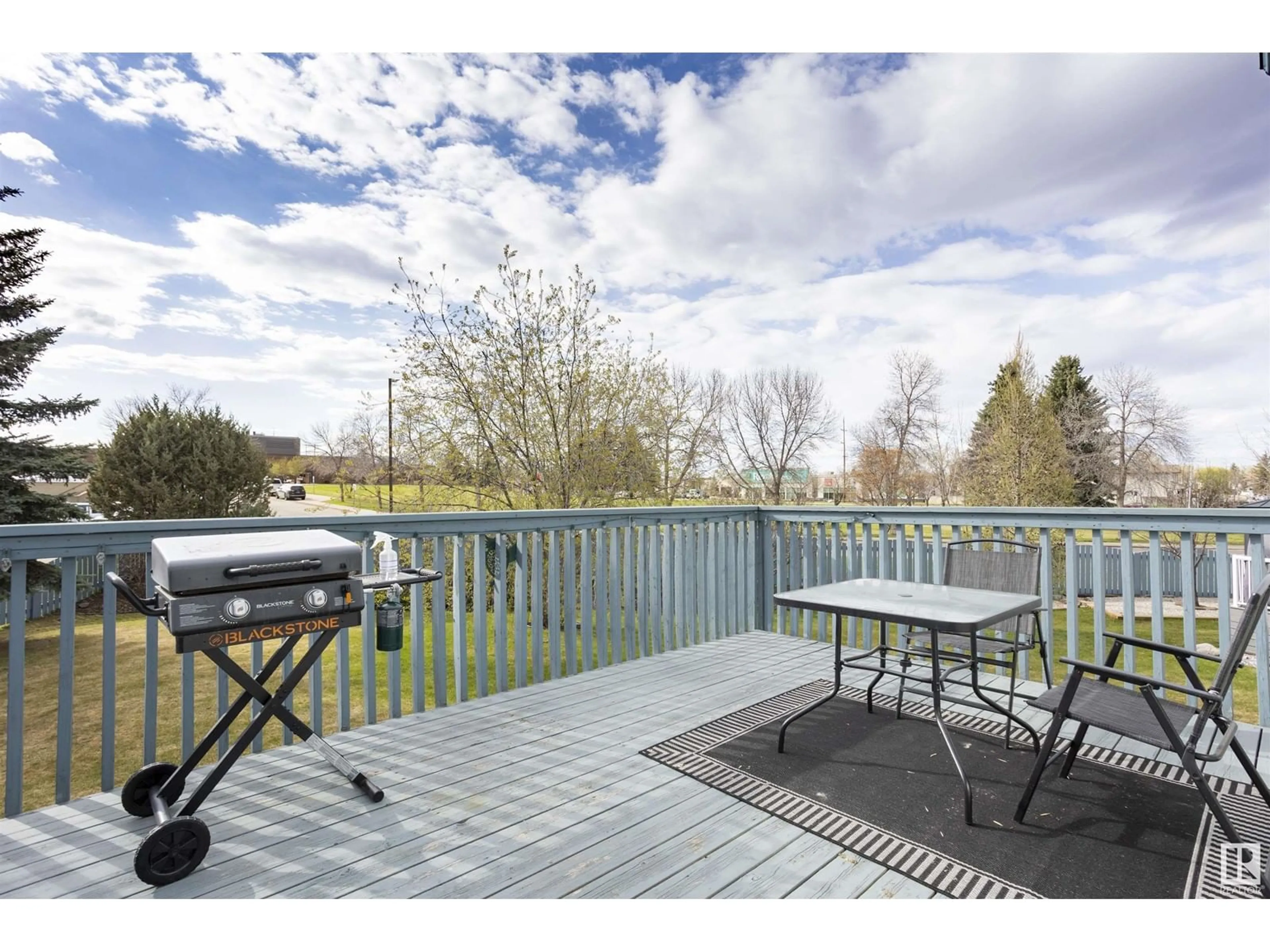 Patio, water/lake/river/ocean view for 5 HIGHWOOD GR, Devon Alberta T9G1X6