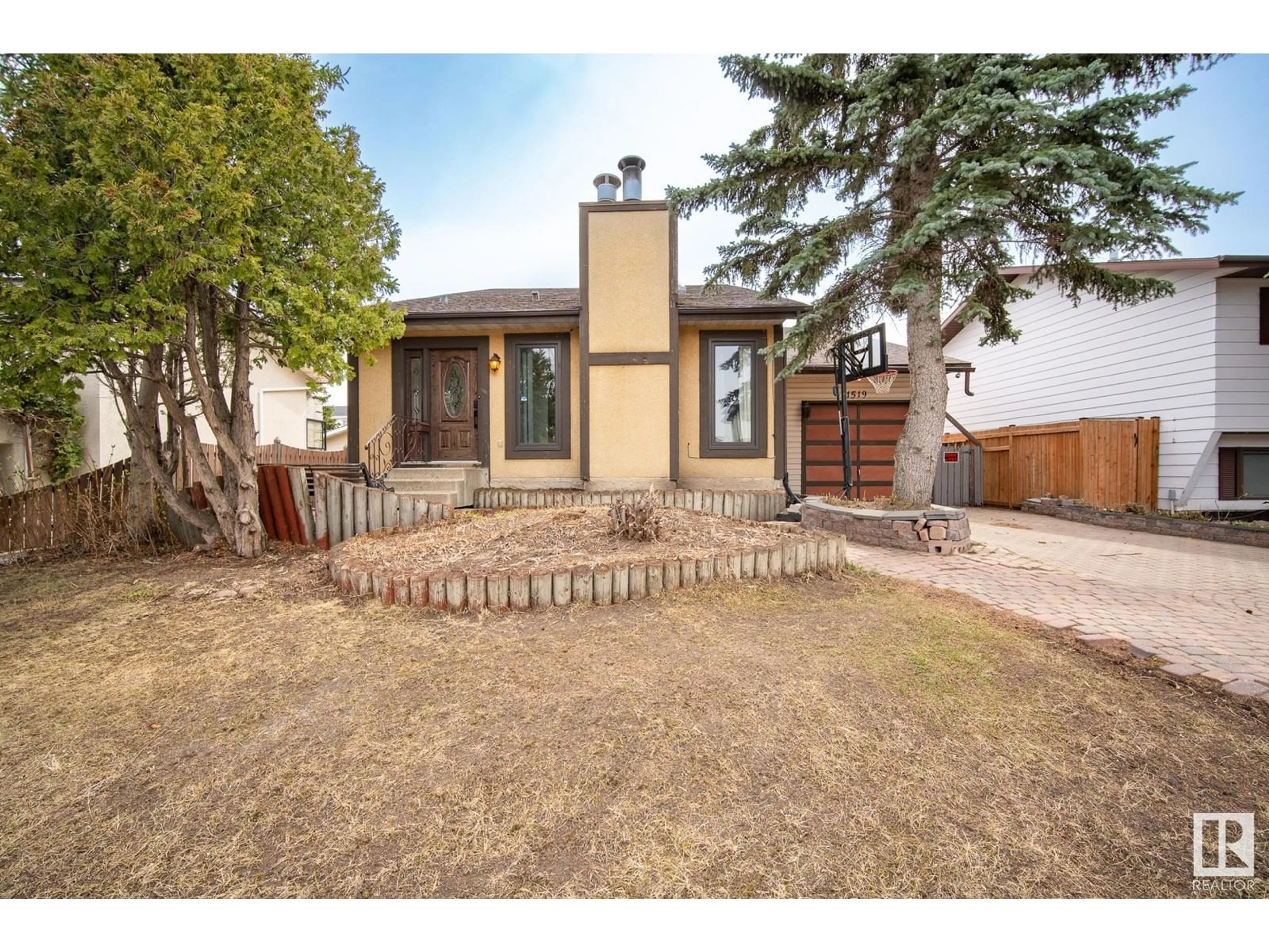 Unknown for 11519 141 AV, Edmonton Alberta T5X3Z7