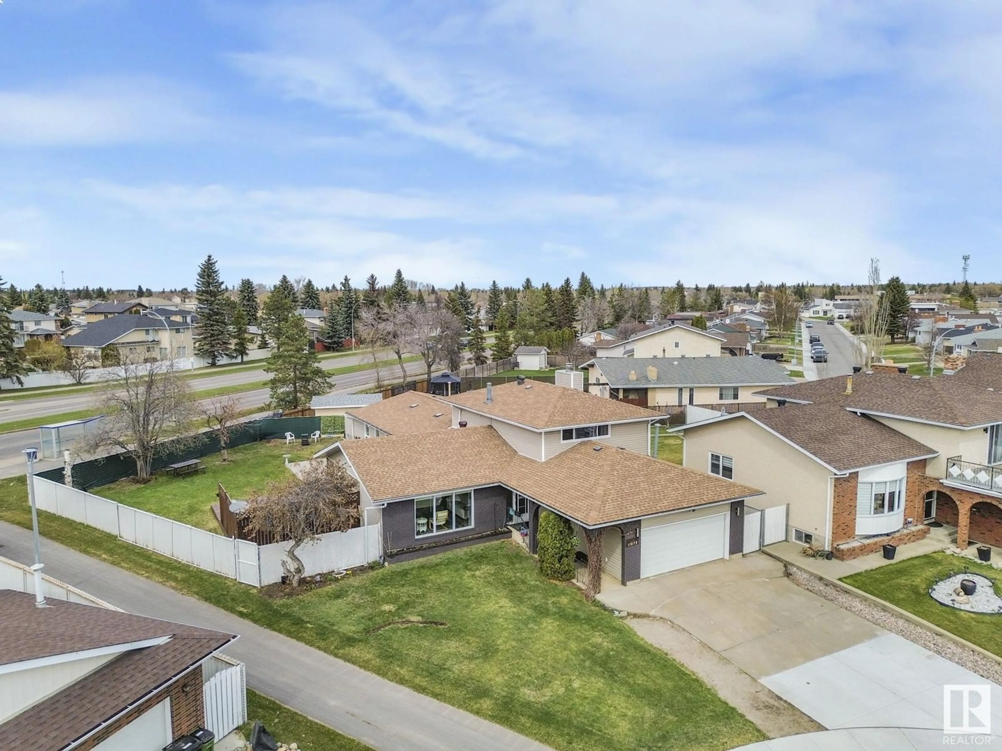 A pic from outside/outdoor area/front of a property/back of a property/a pic from drone, street for 11072 165 AV, Edmonton Alberta T5X2C1