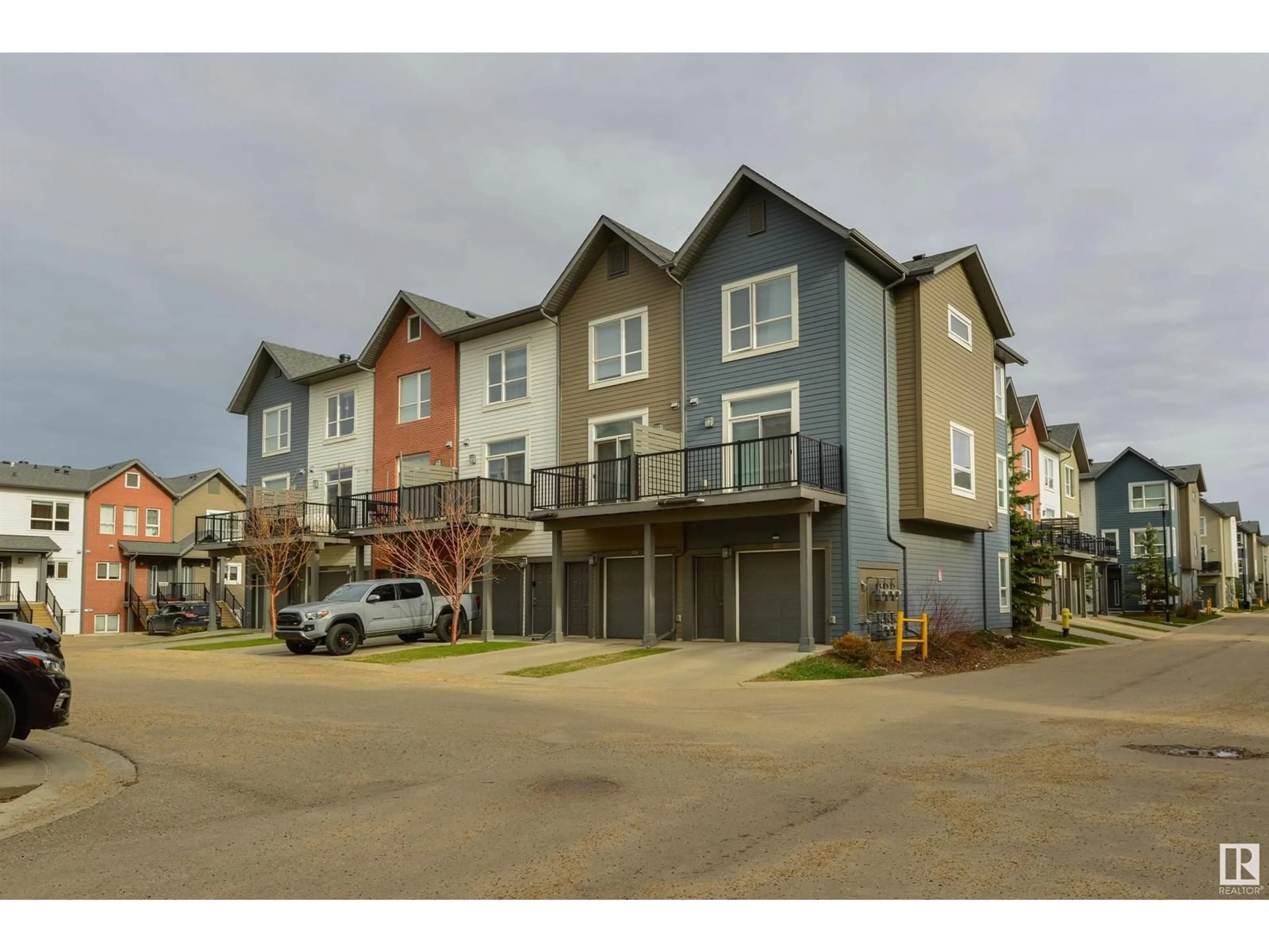 A pic from outside/outdoor area/front of a property/back of a property/a pic from drone, unknown for 106 2560 PEGASUS BV, Edmonton Alberta T5E6V4