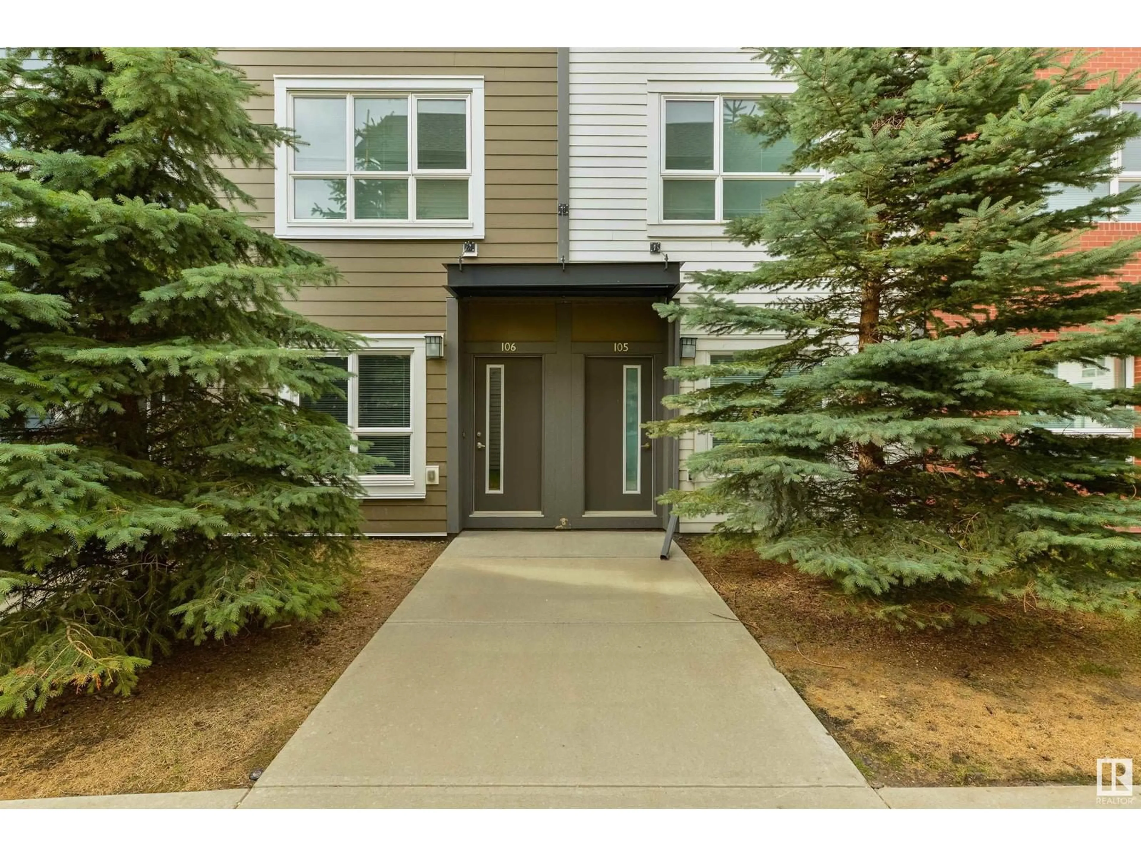 Indoor entryway for 106 2560 PEGASUS BV, Edmonton Alberta T5E6V4