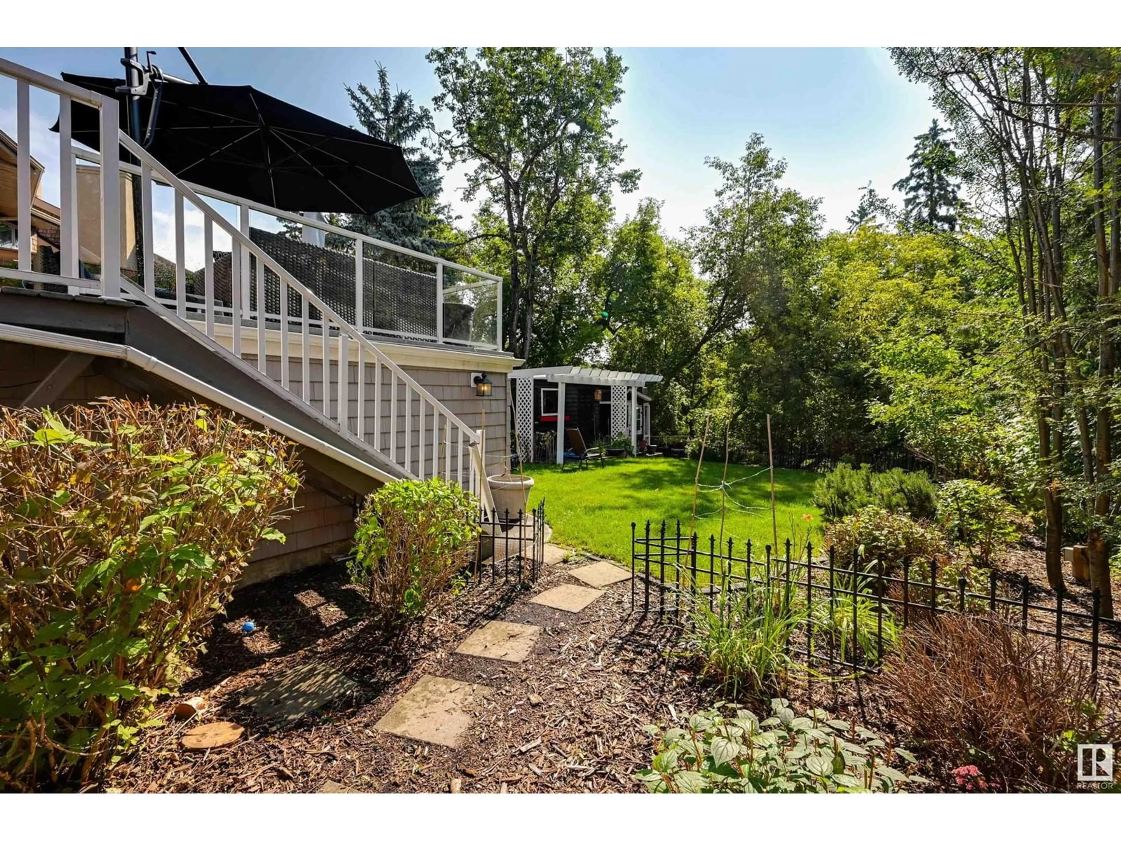 Unknown for 10347 VILLA AV, Edmonton Alberta T5N3T9