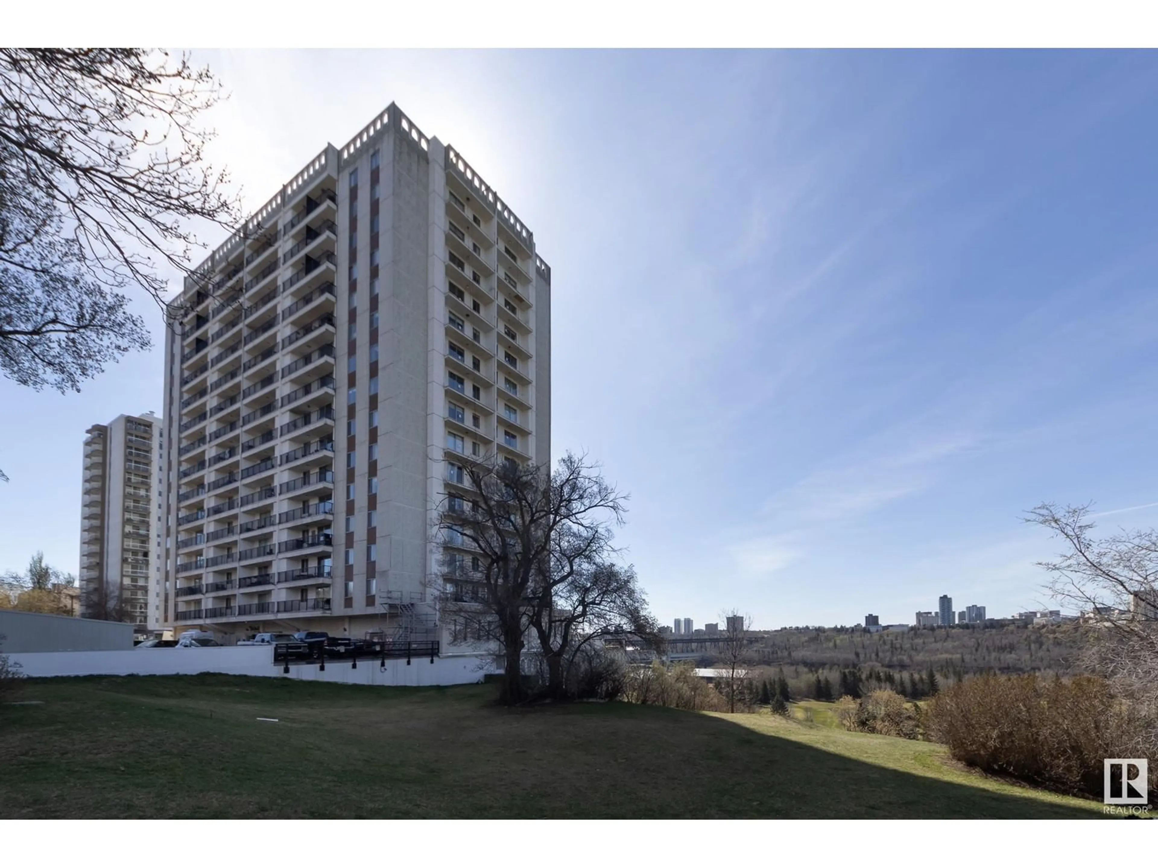 A pic from outside/outdoor area/front of a property/back of a property/a pic from drone, unknown for 101 - 11307 99 AV, Edmonton Alberta T5K0H2