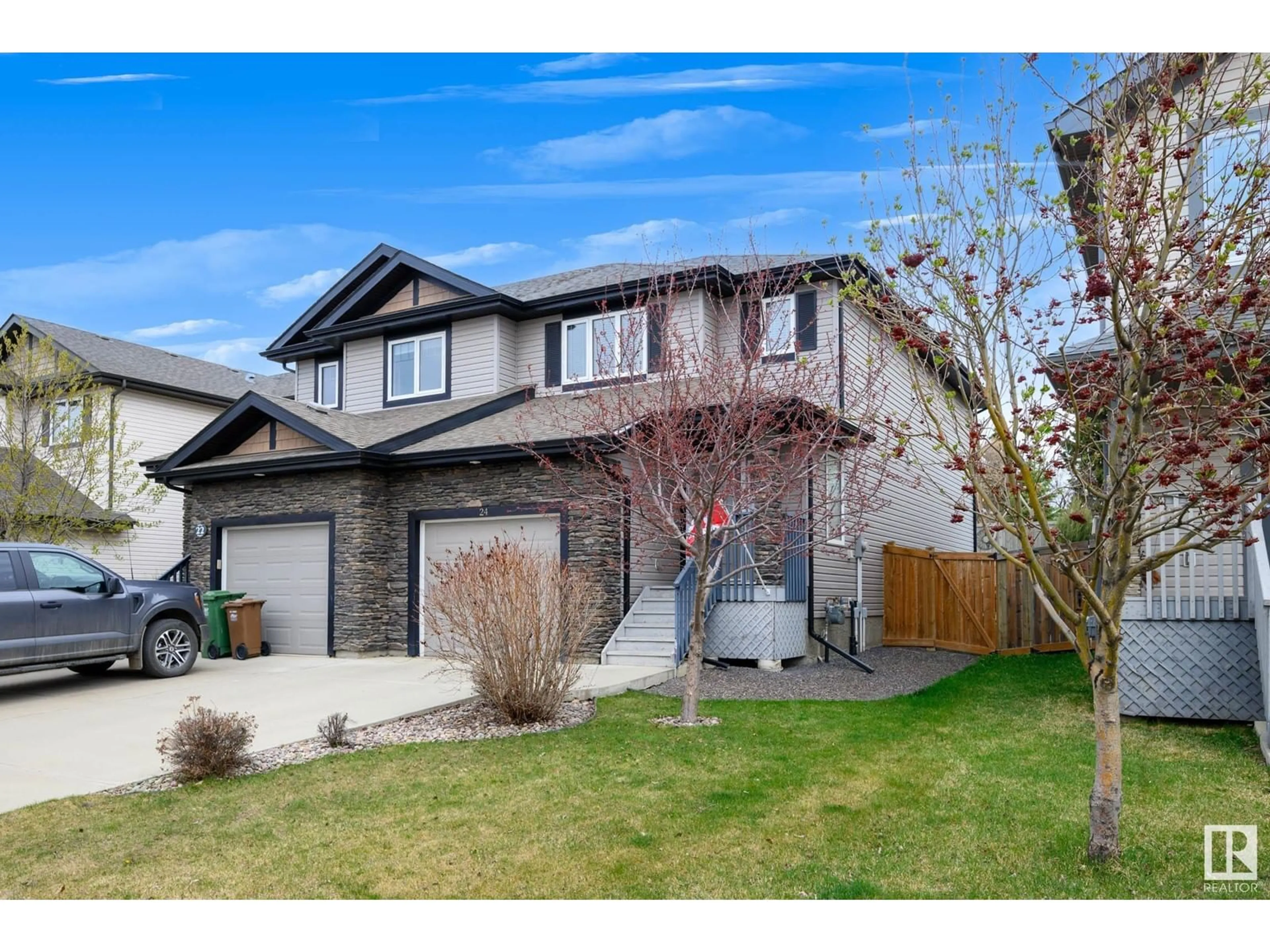 Unknown for 24 ROYAL ST, St. Albert Alberta T8N7N9
