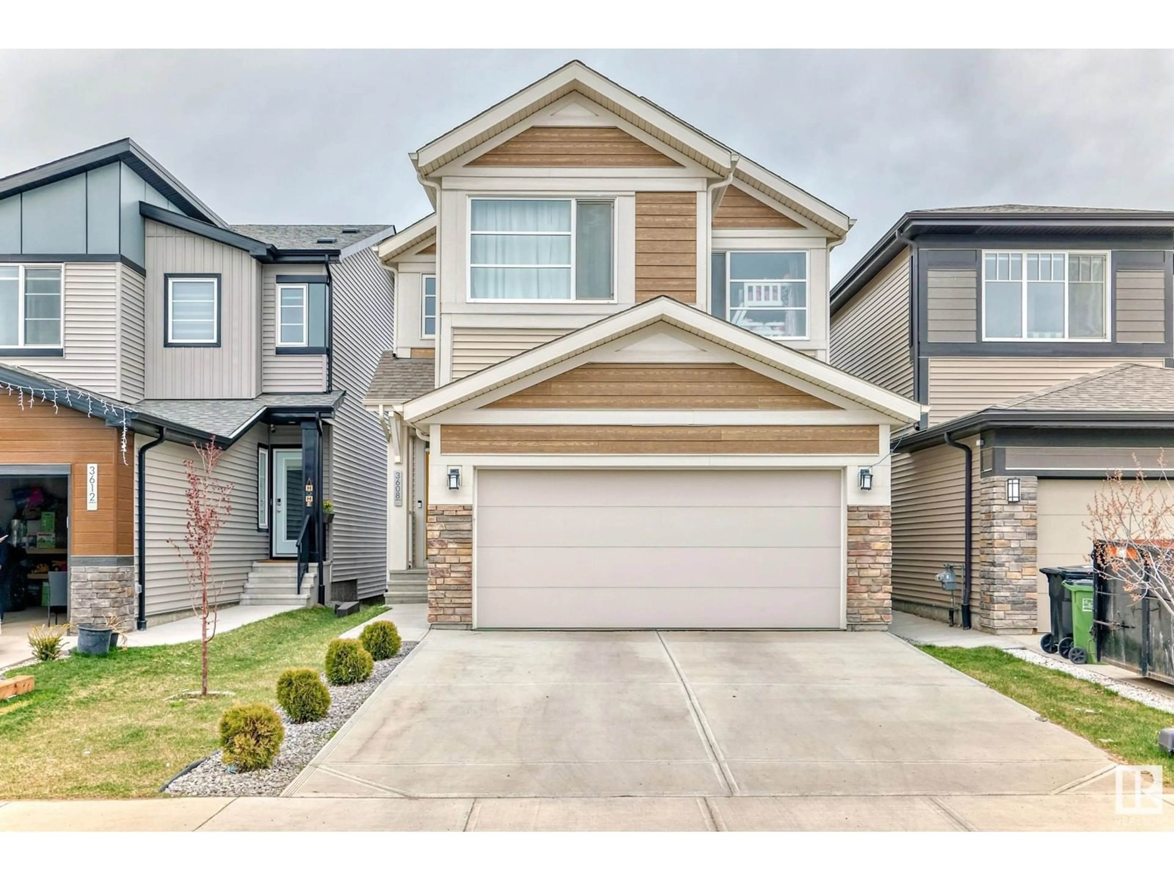 Unknown for SW - 3608 6 AV, Edmonton Alberta T6X2Y3