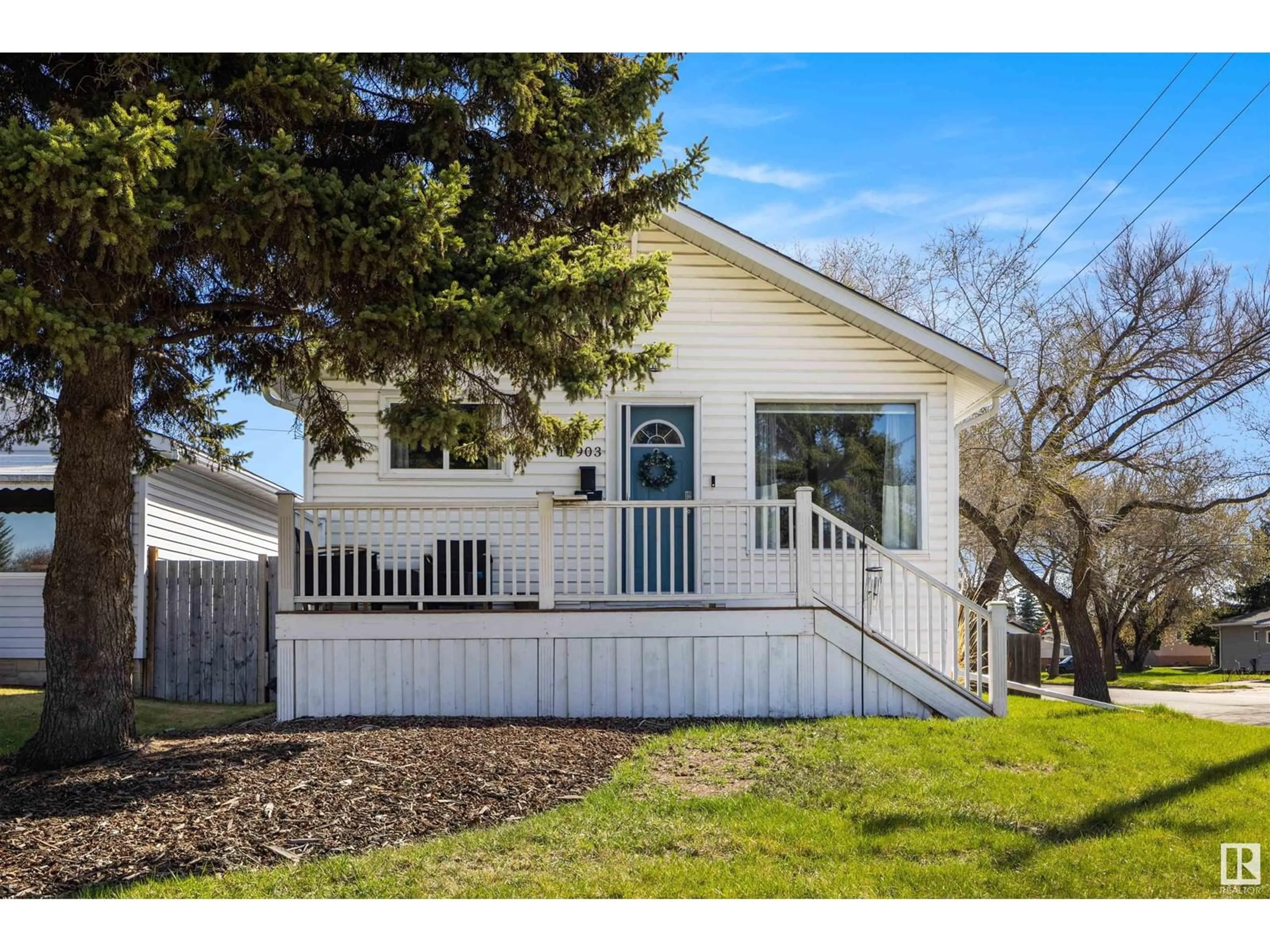 Home with vinyl exterior material, unknown for NW - 12903 133 ST, Edmonton Alberta T5L1S9